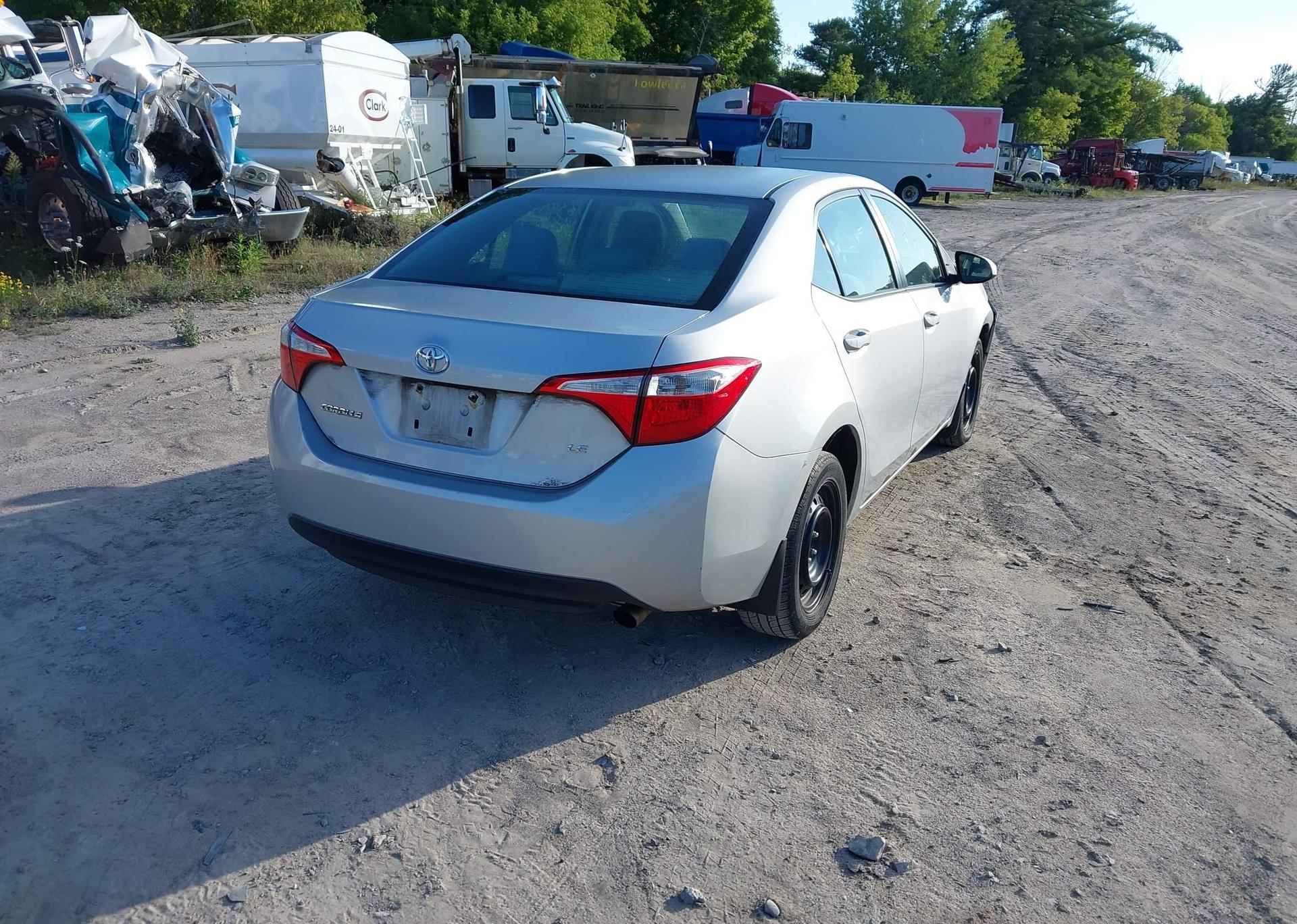 2016 TOYOTA COROLLA