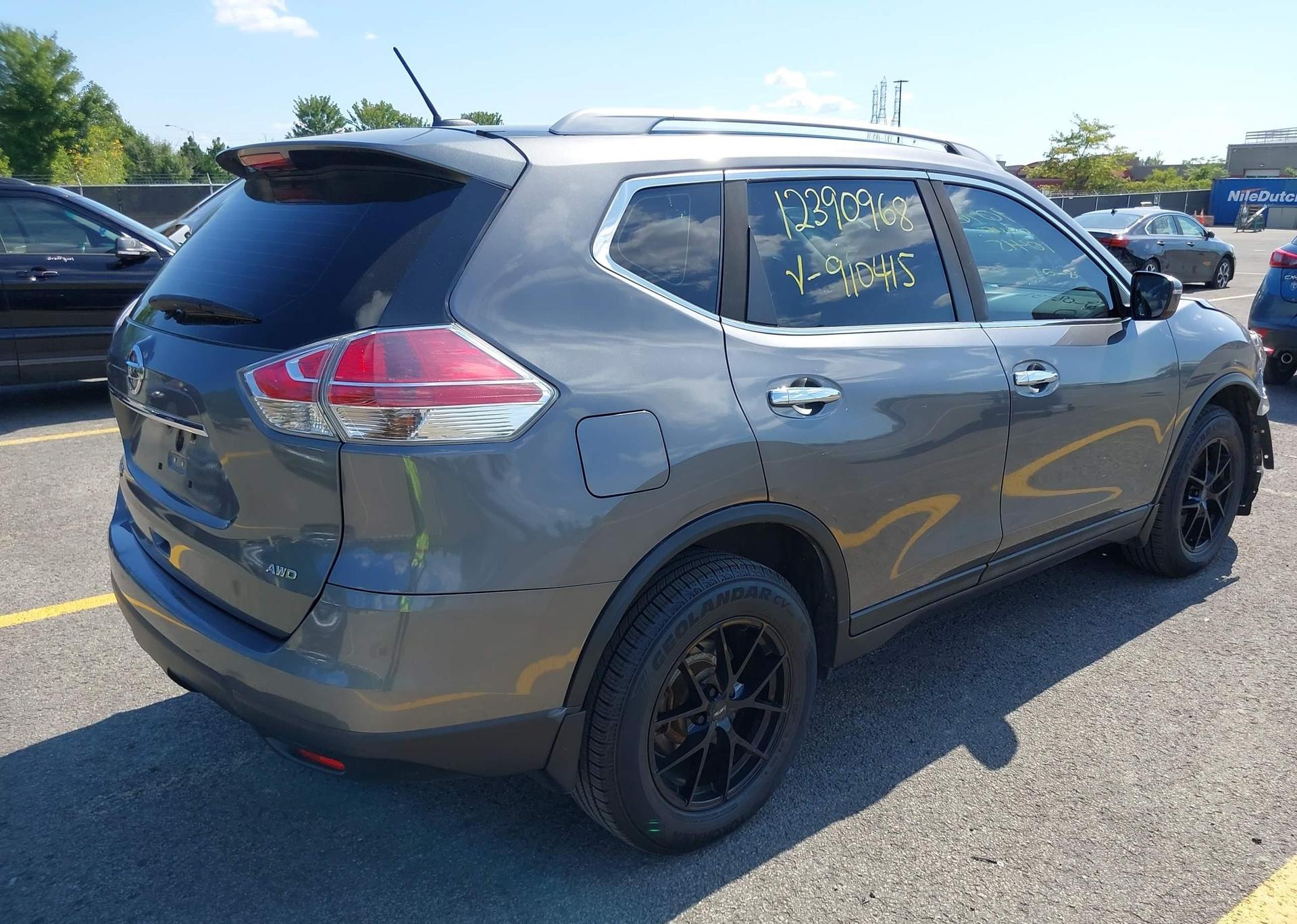 2016 NISSAN ROGUE S