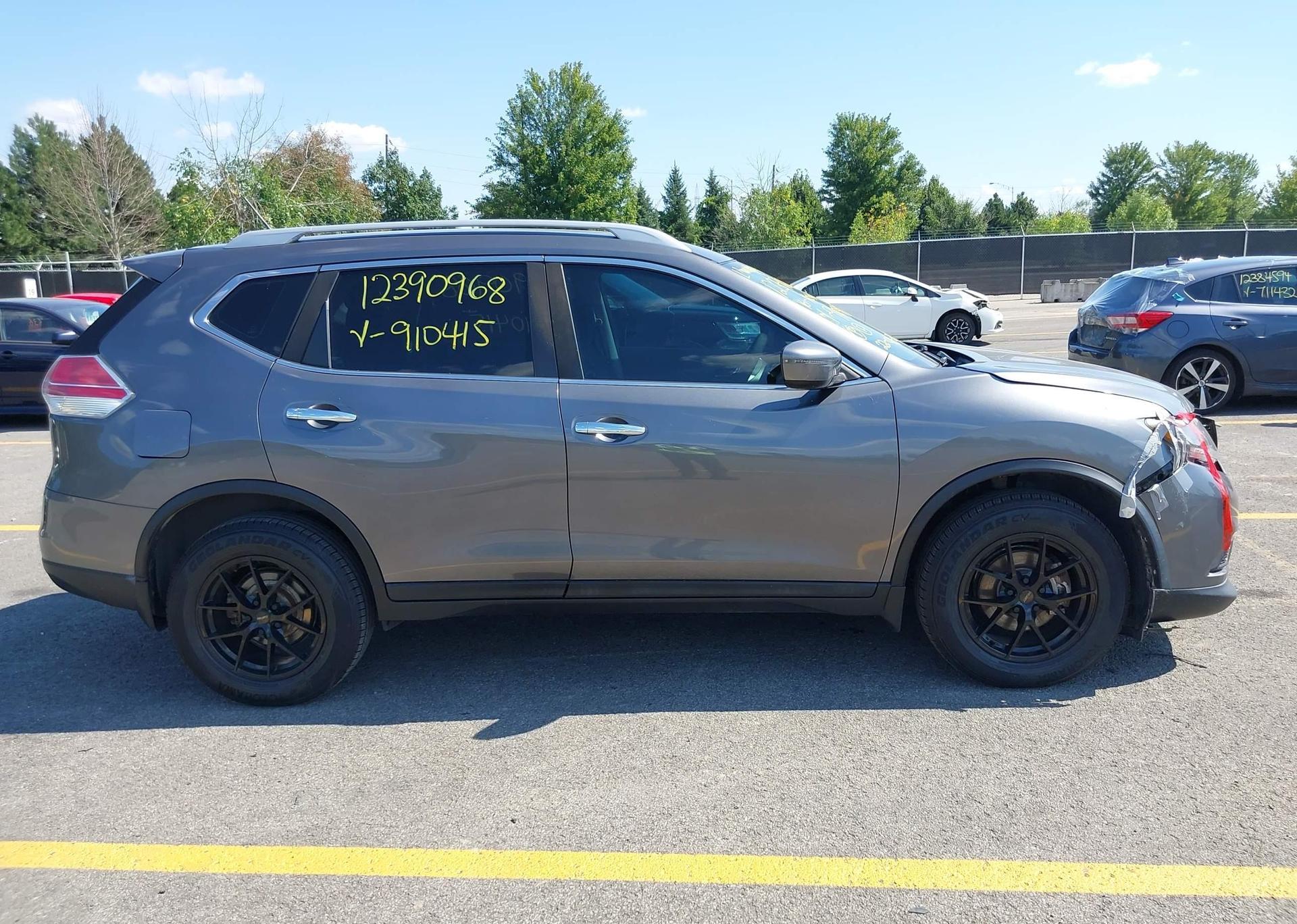 2016 NISSAN ROGUE S