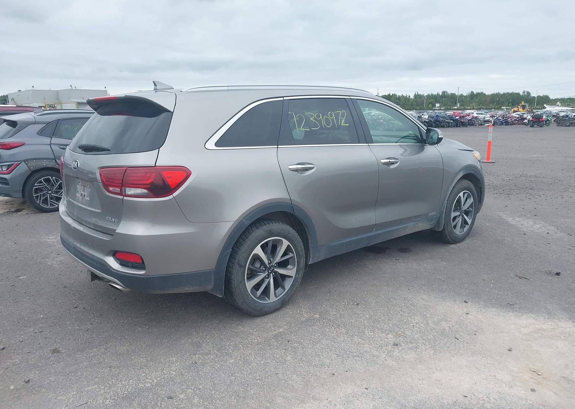 2019 KIA SORENTO