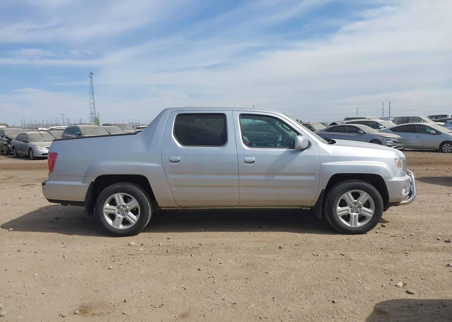2011 HONDA RIDGELINE EX-L