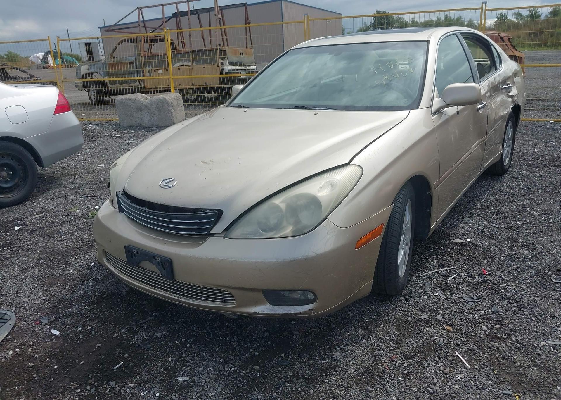 2004 LEXUS ES 330