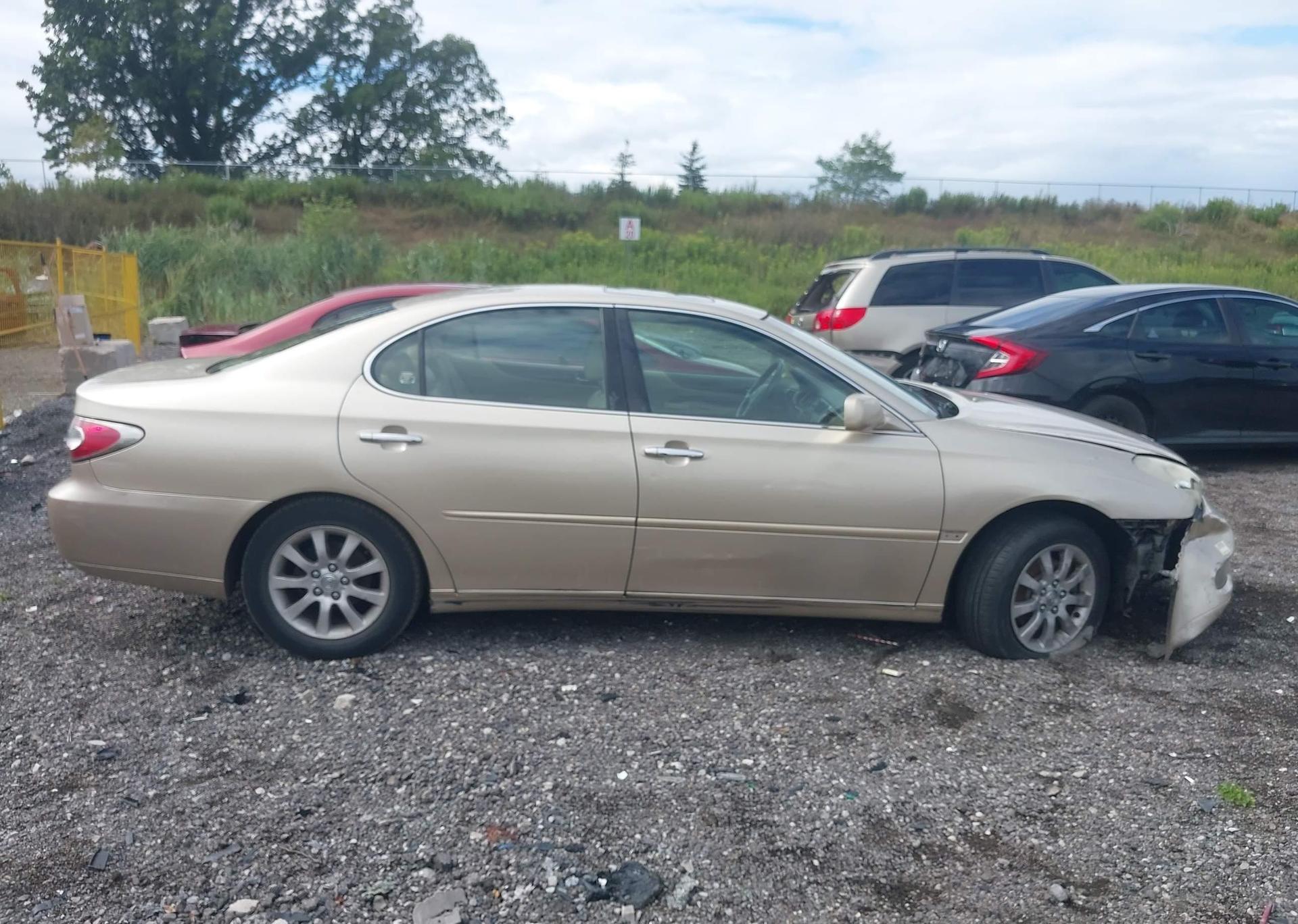 2004 LEXUS ES 330