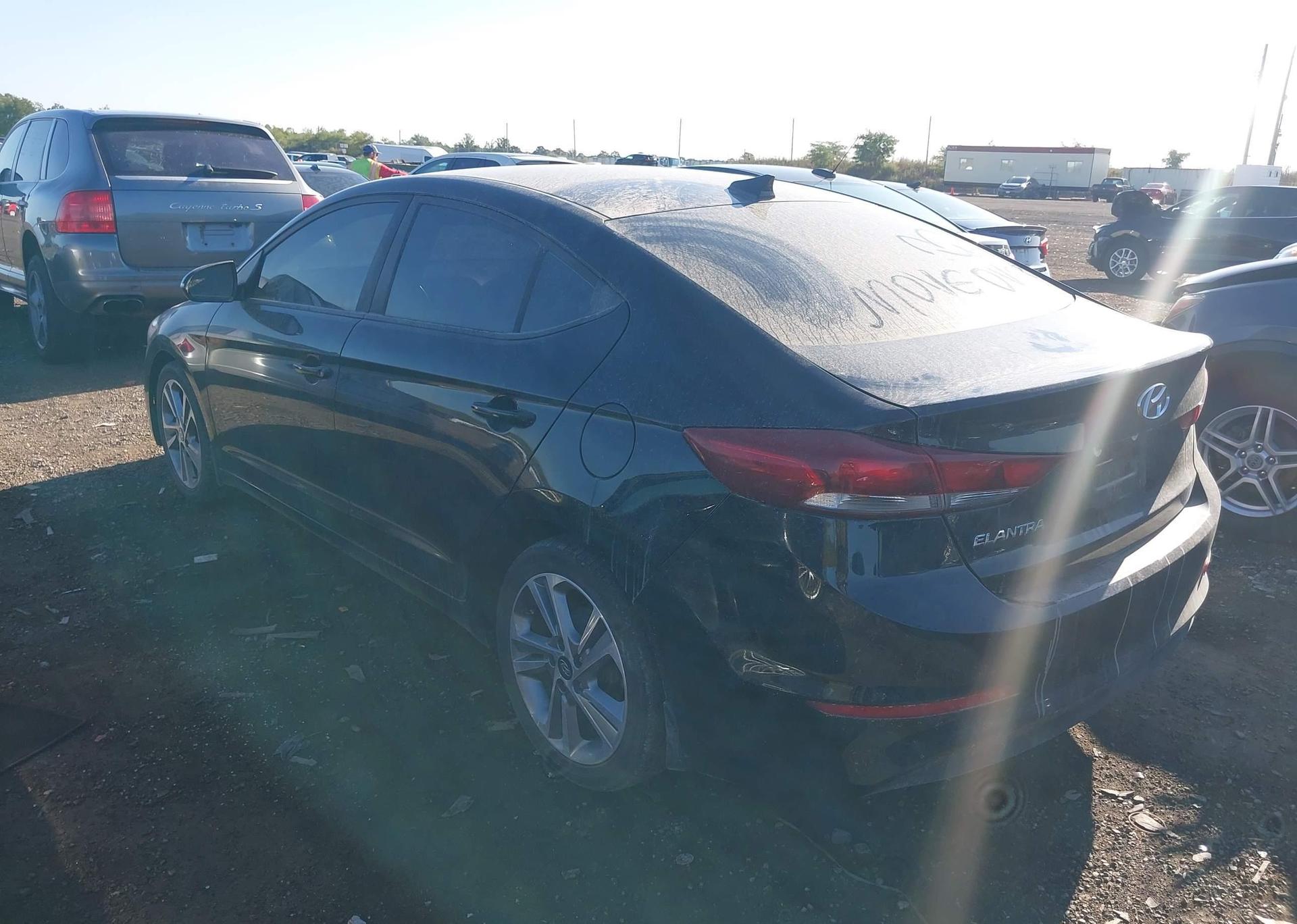 2018 HYUNDAI ELANTRA GL
