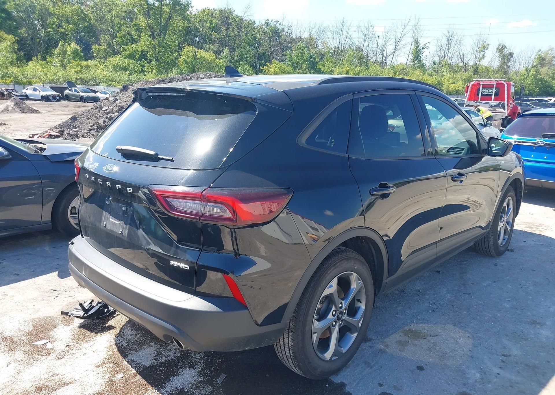 2025 FORD ESCAPE ST LINE