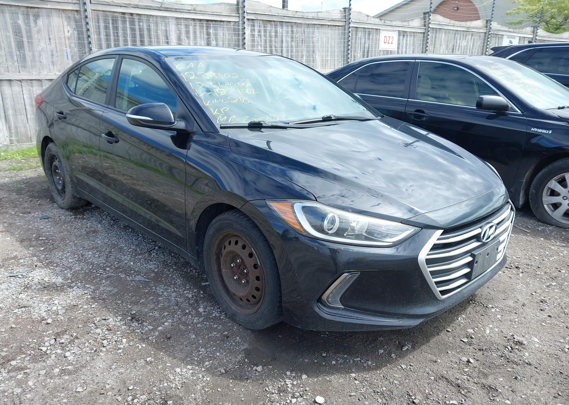 2017 HYUNDAI ELANTRA SE