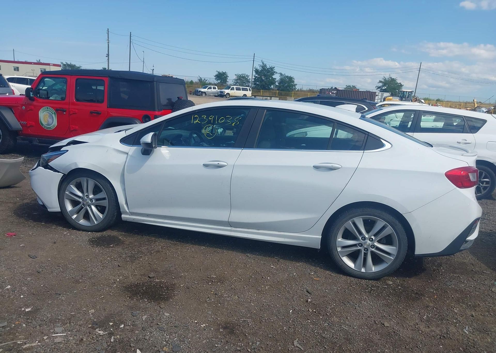 2016 CHEVROLET CRUZE LT