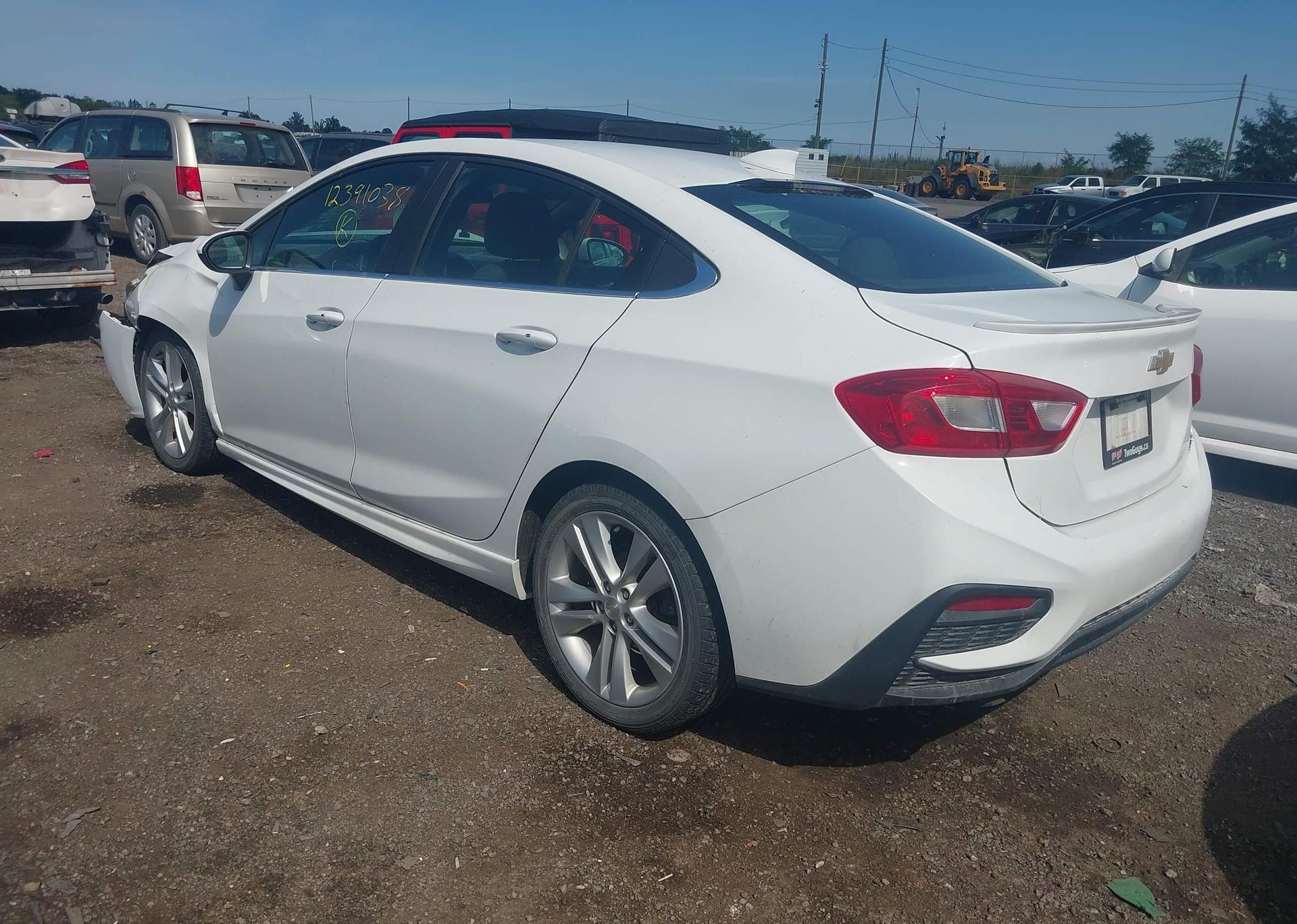 2016 CHEVROLET CRUZE LT