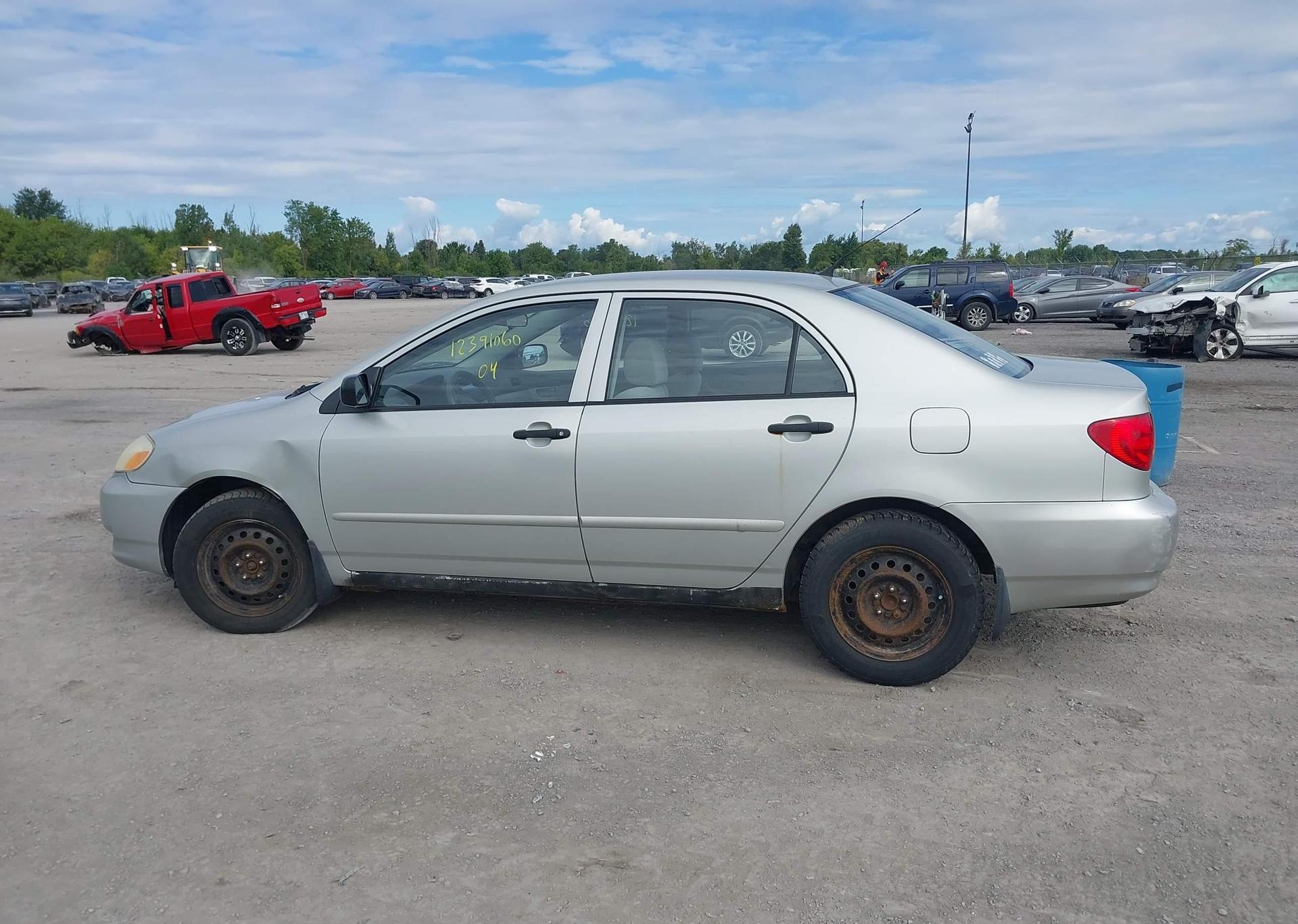2004 TOYOTA COROLLA CE