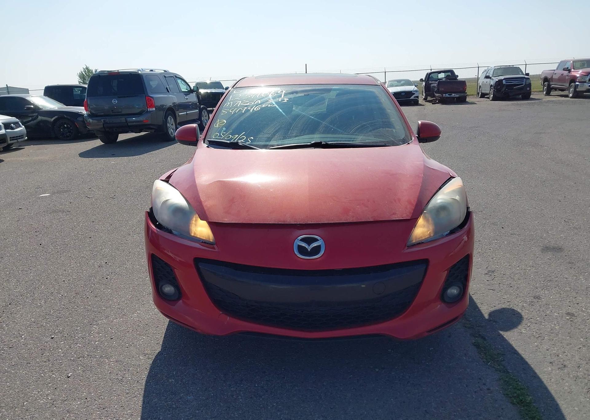 2013 MAZDA MAZDA3 GS-SKY