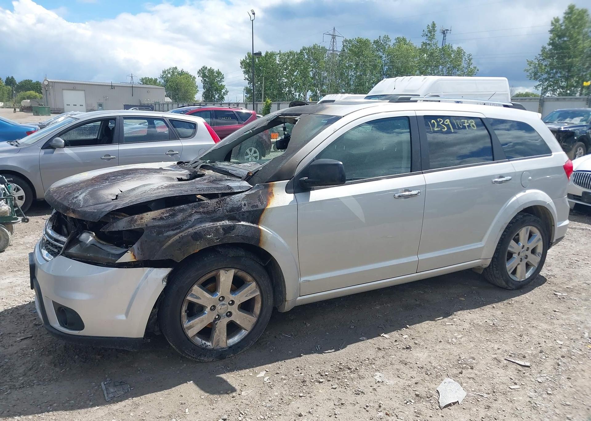 2011 DODGE JOURNEY R