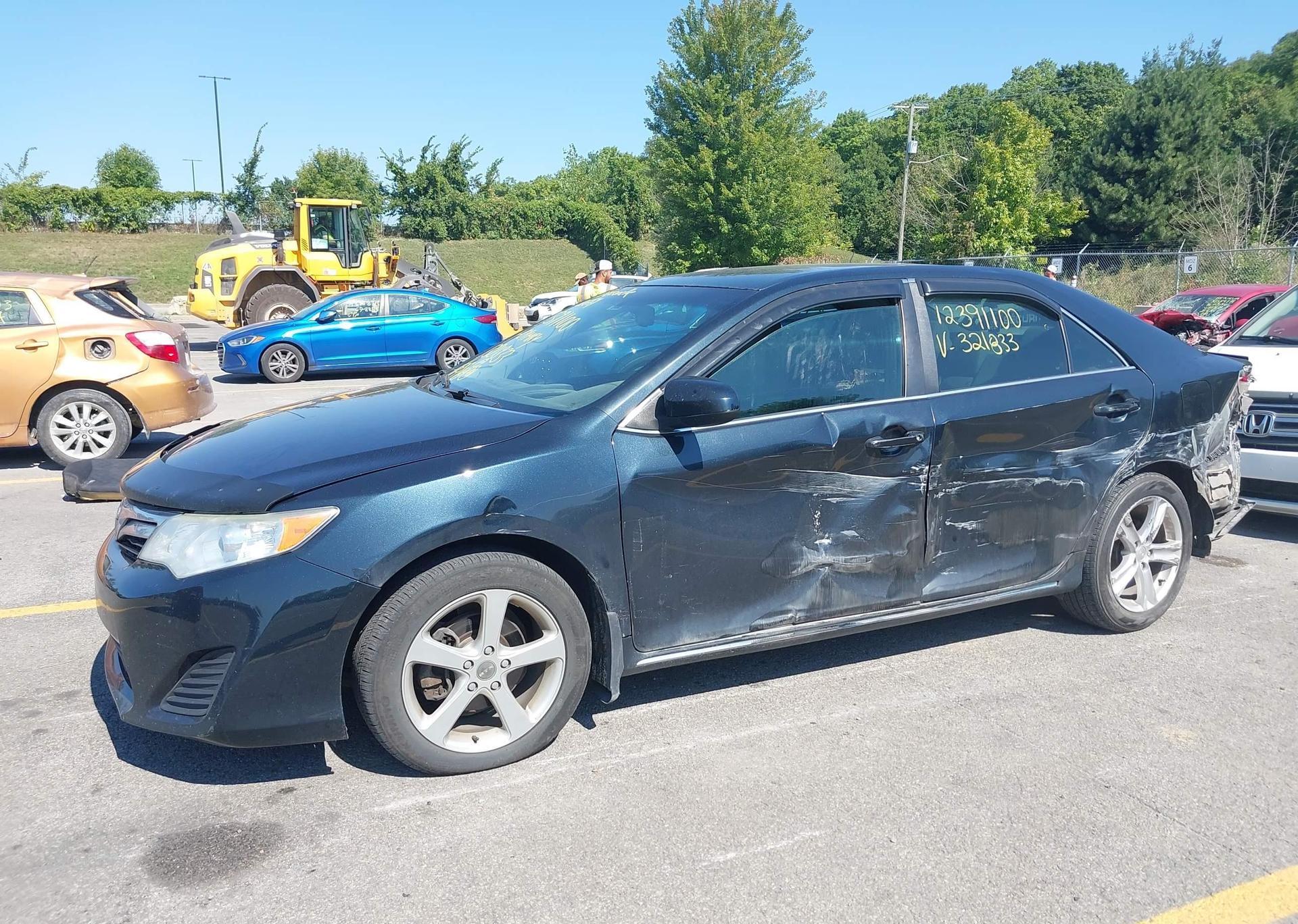 2014 TOYOTA CAMRY L