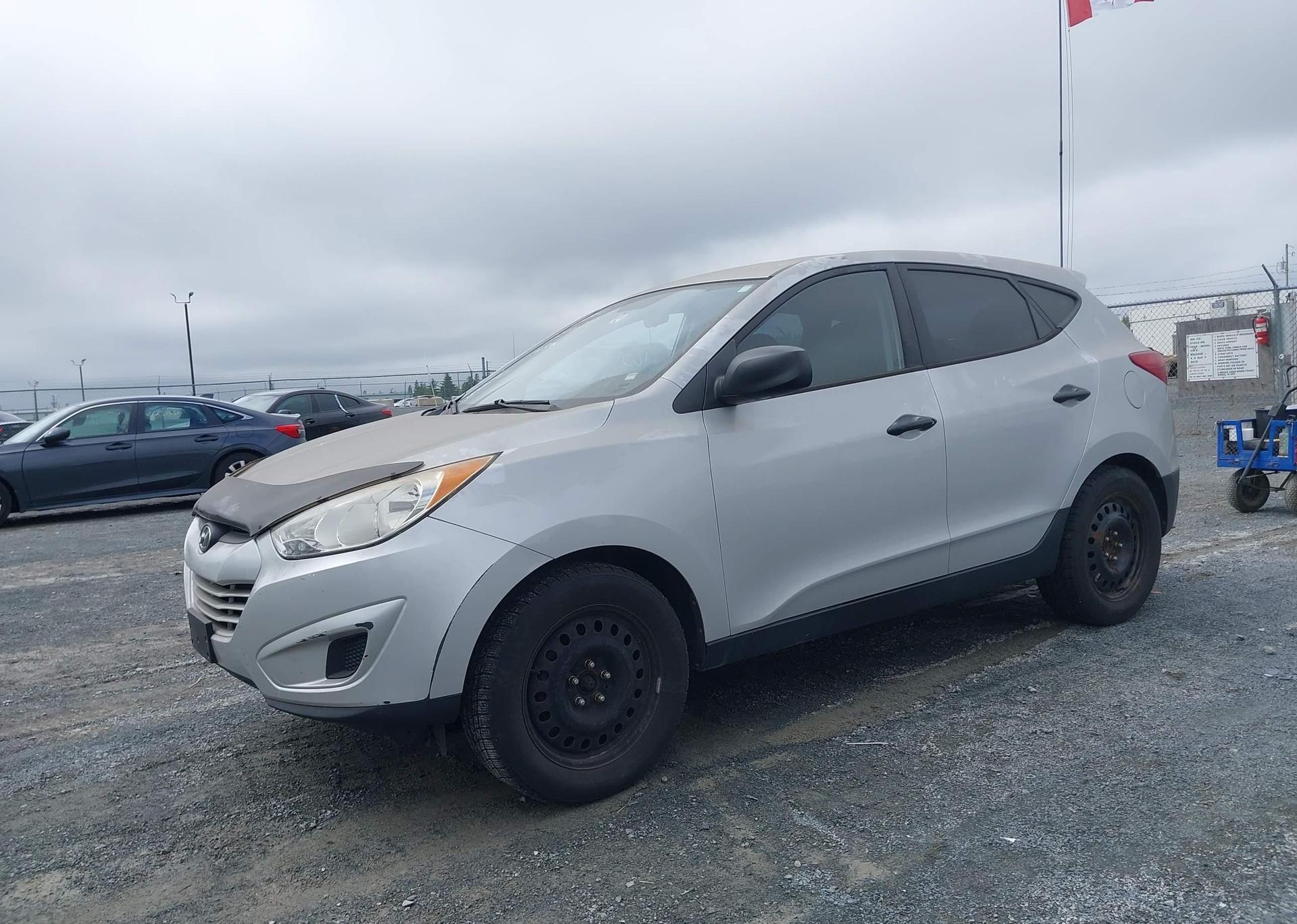 2010 HYUNDAI TUCSON GL
