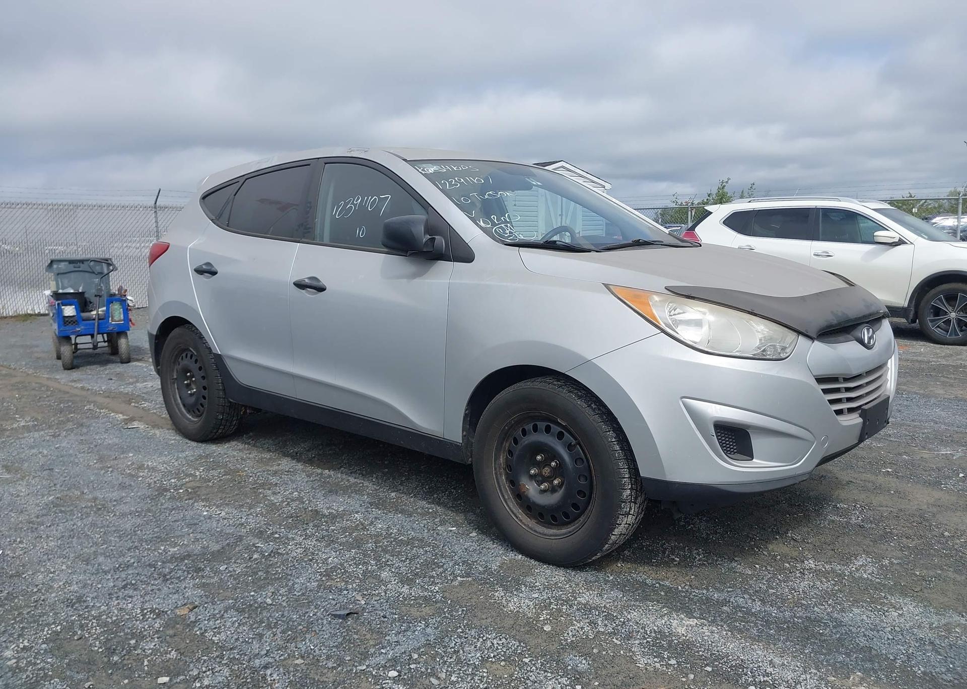2010 HYUNDAI TUCSON GL