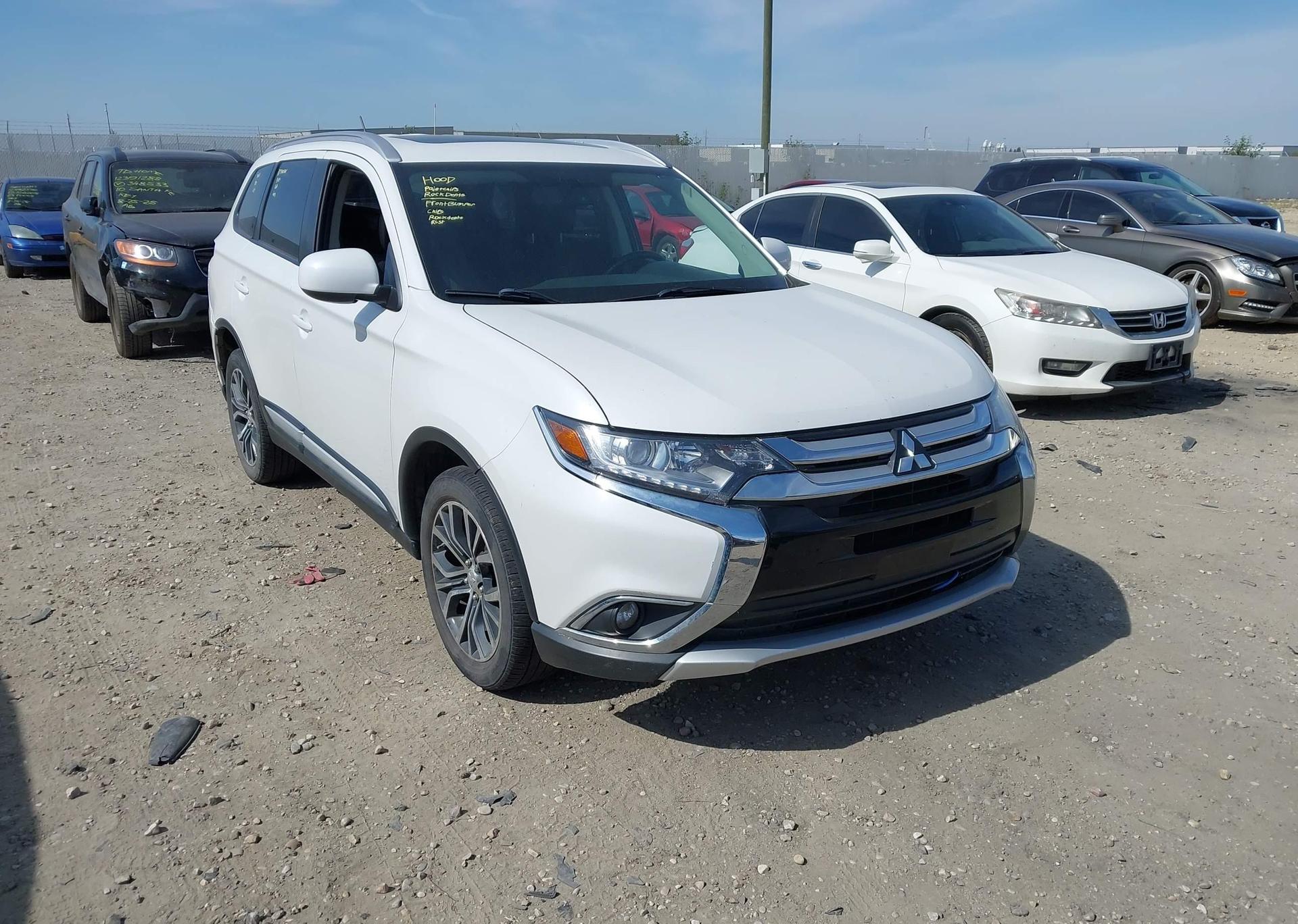 2016 MITSUBISHI OUTLANDER ES