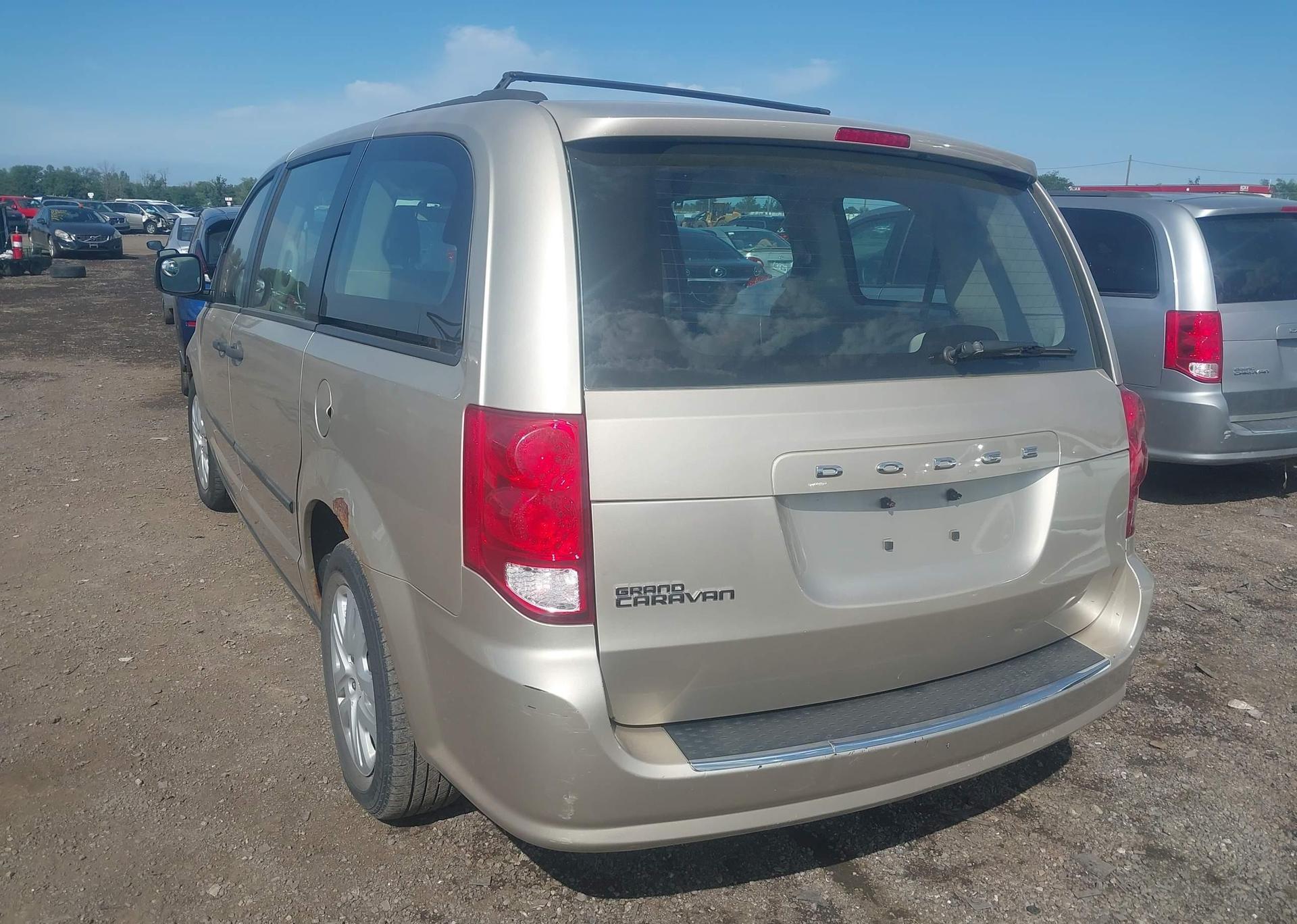 2013 DODGE GRAND CARAVAN SE
