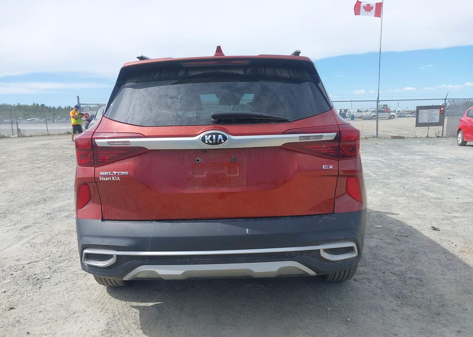 2021 KIA SELTOS EX
