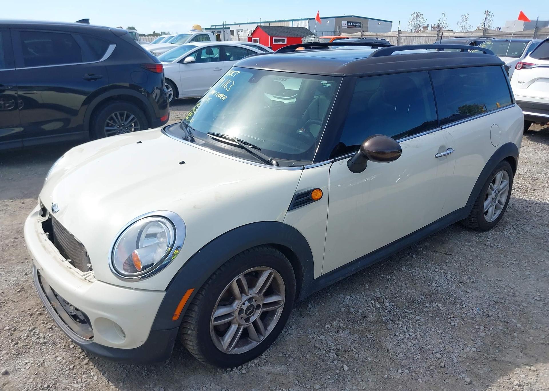 2013 MINI CLUBMAN COOPER