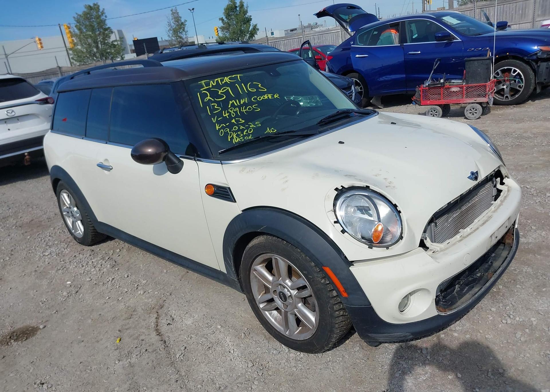 2013 MINI CLUBMAN COOPER