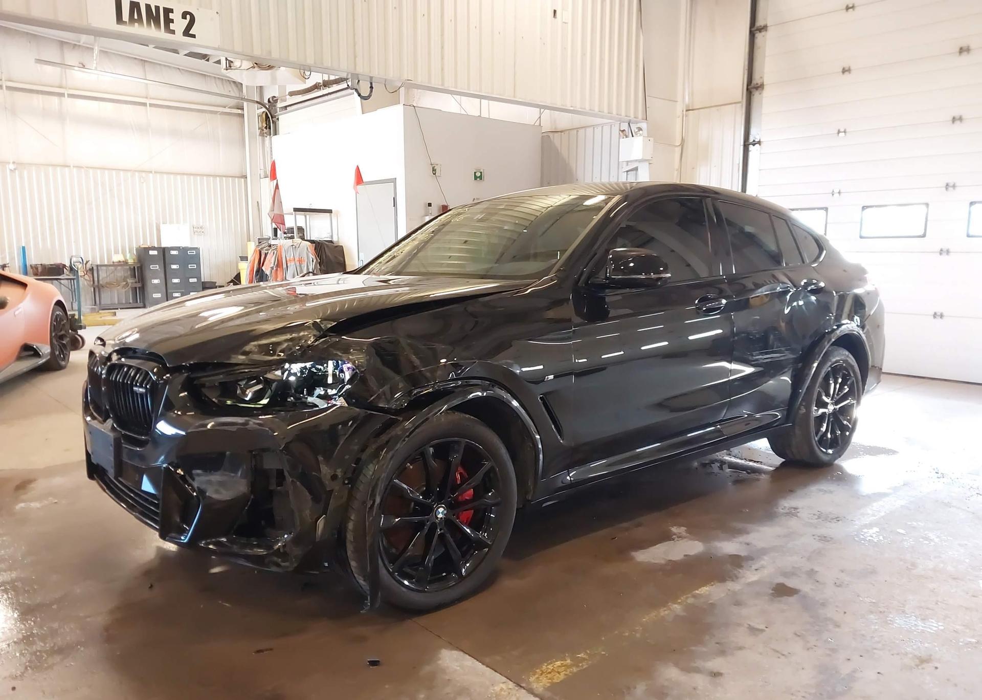 2025 BMW X4 M40I