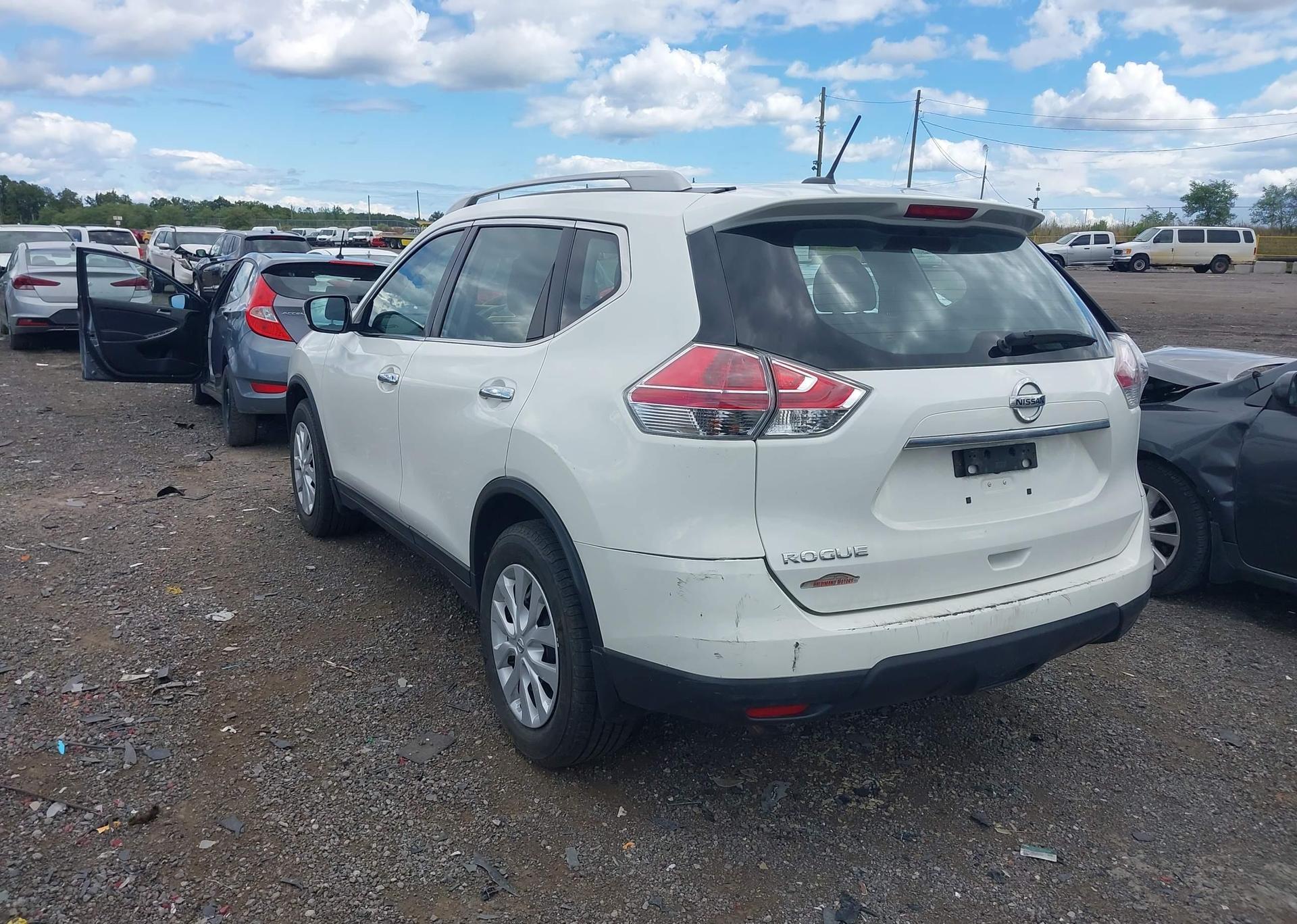 2016 NISSAN ROGUE S