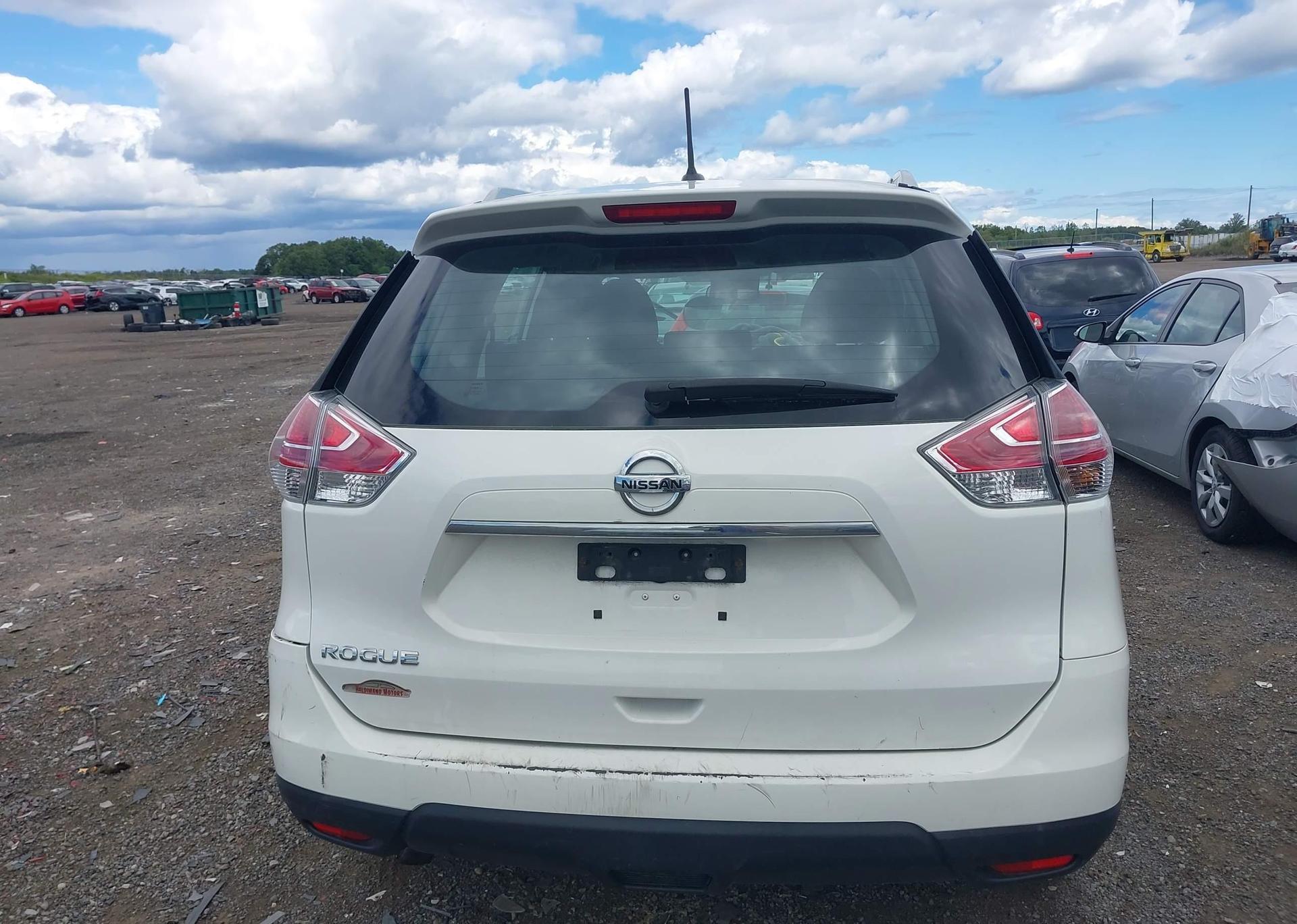 2016 NISSAN ROGUE S