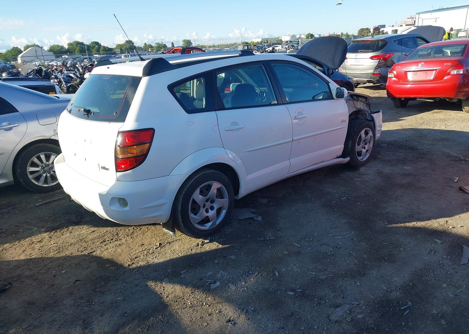 2005 PONTIAC VIBE