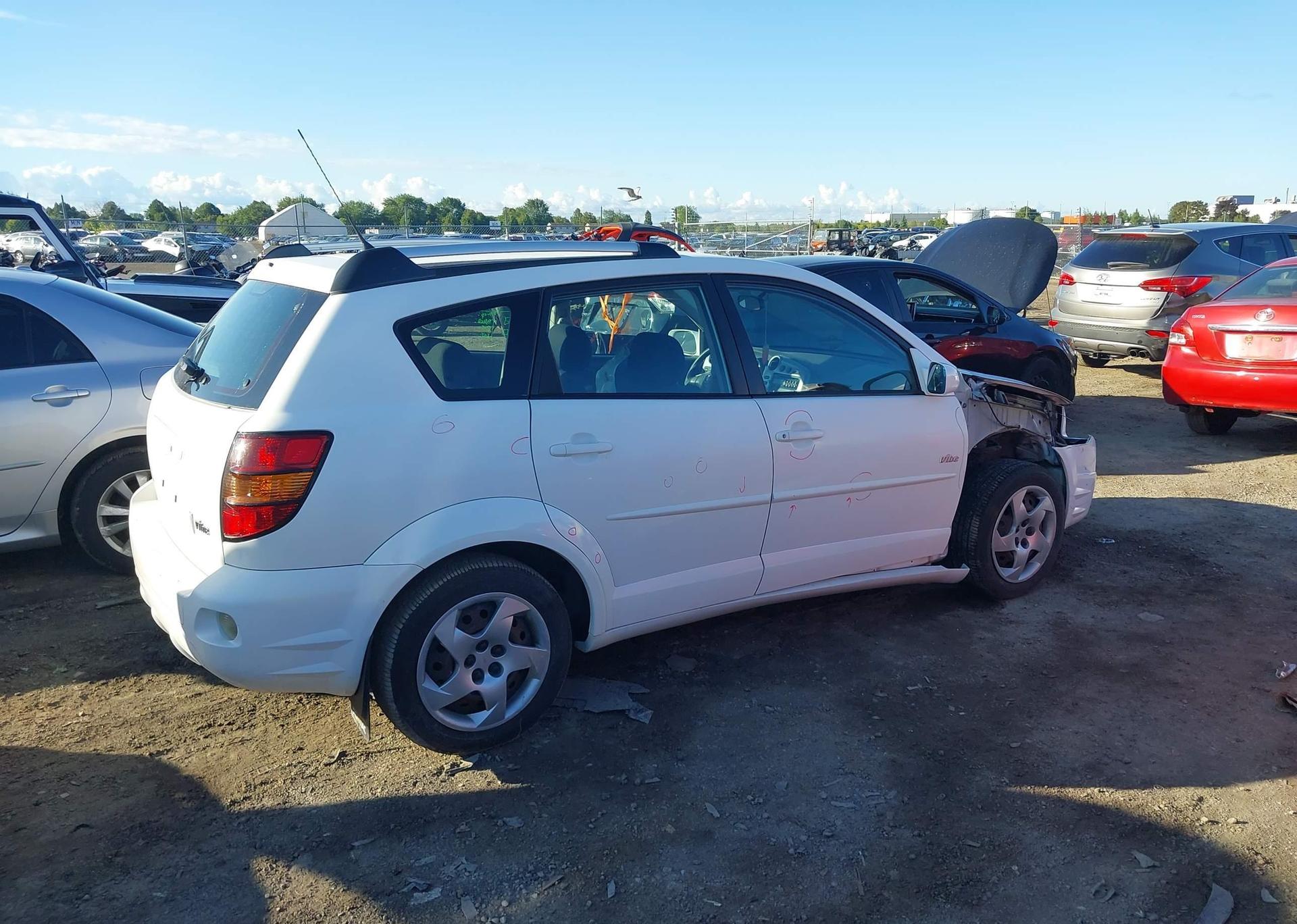 2005 PONTIAC VIBE