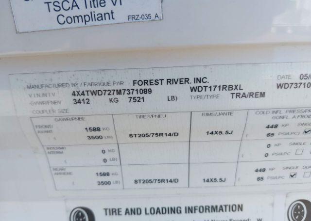 2021 FOREST RIVER WILDWOOD TRAVEL TRAILER