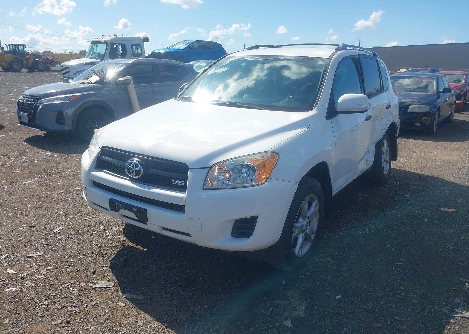 2012 TOYOTA RAV4 BASE V6