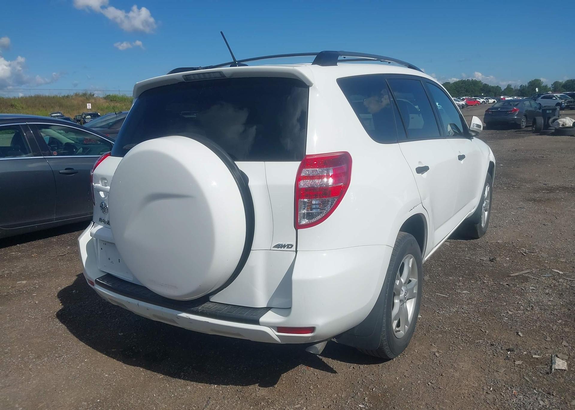 2012 TOYOTA RAV4 BASE V6