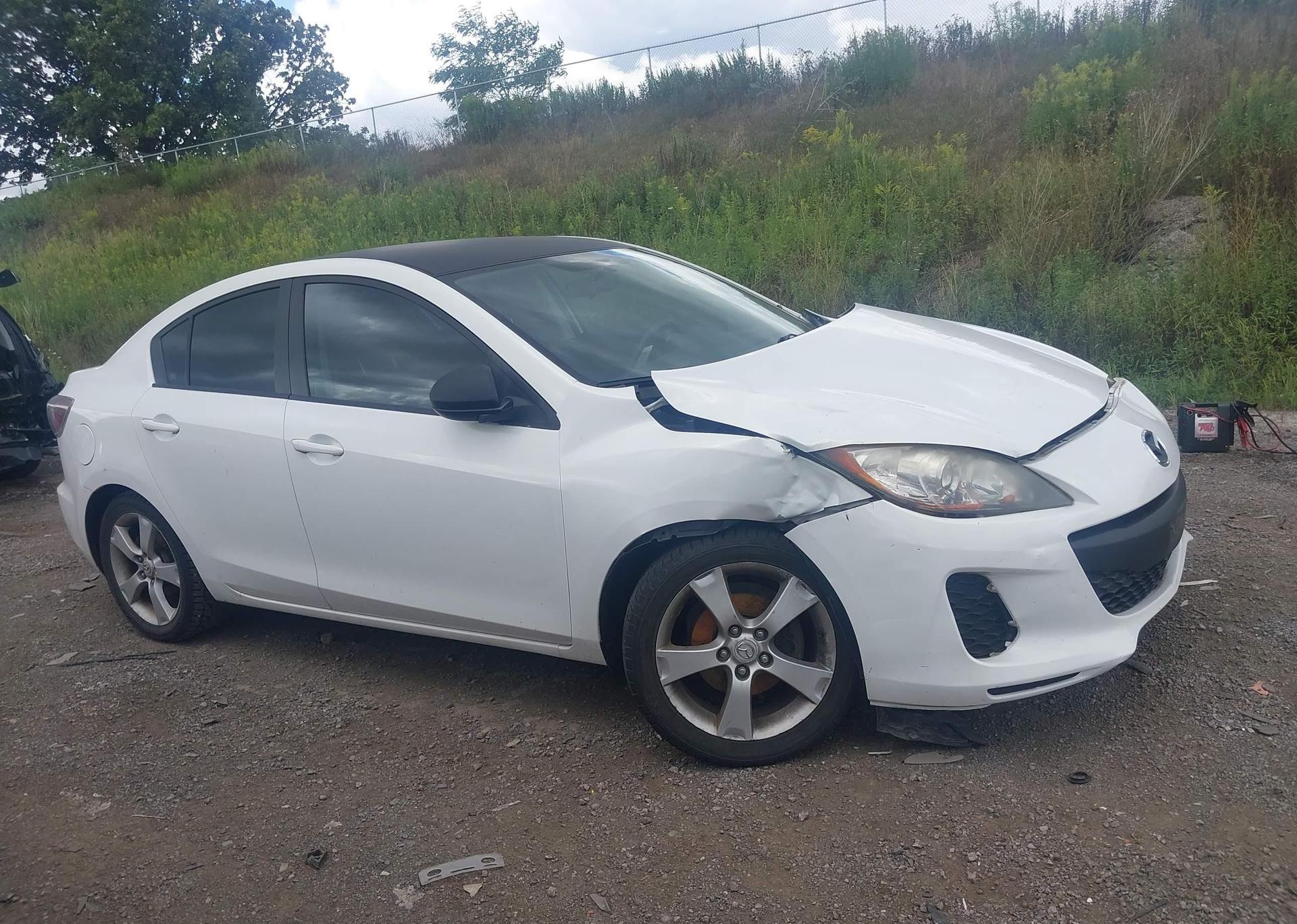 2012 MAZDA 3 I