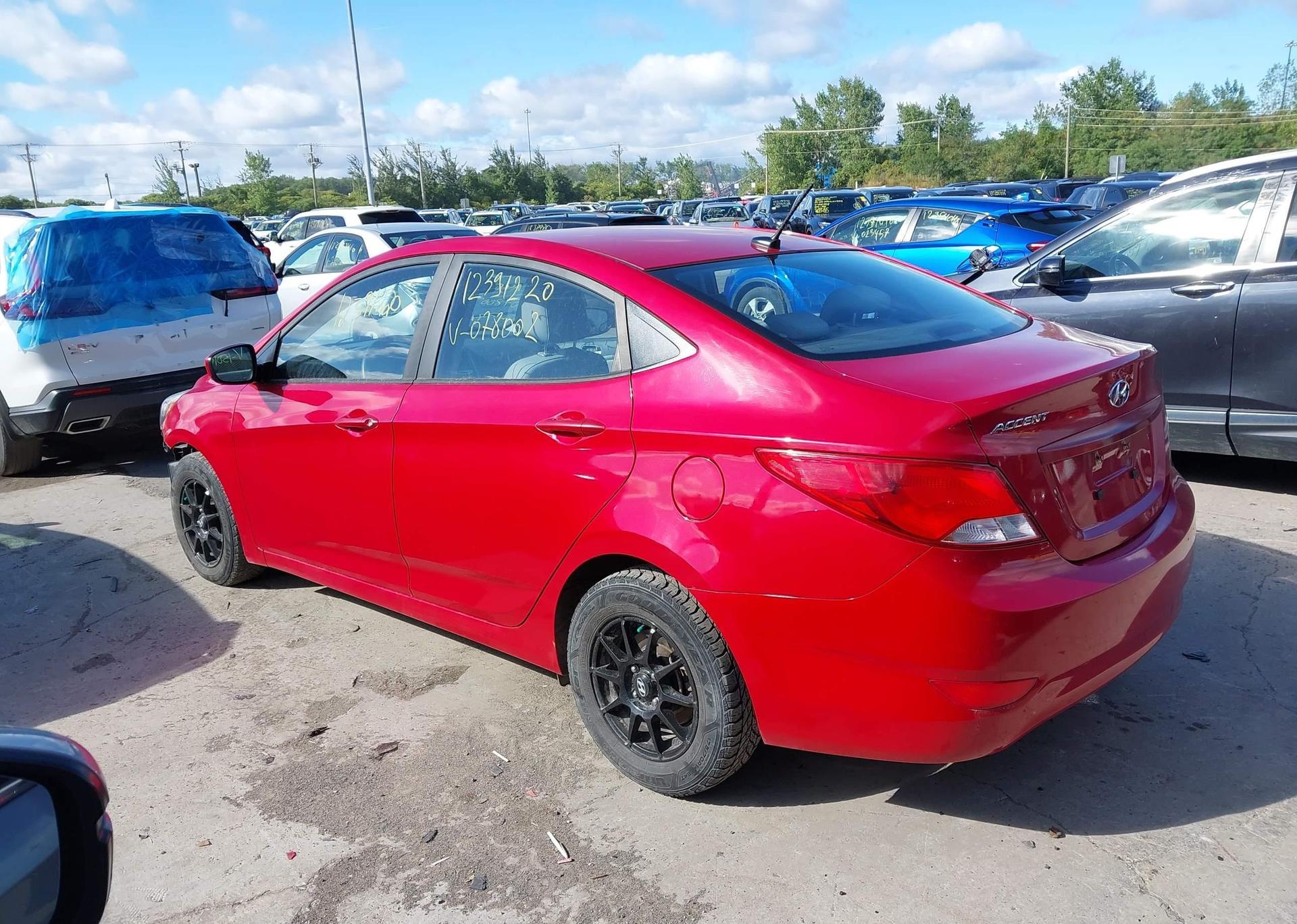 2016 HYUNDAI ACCENT SE