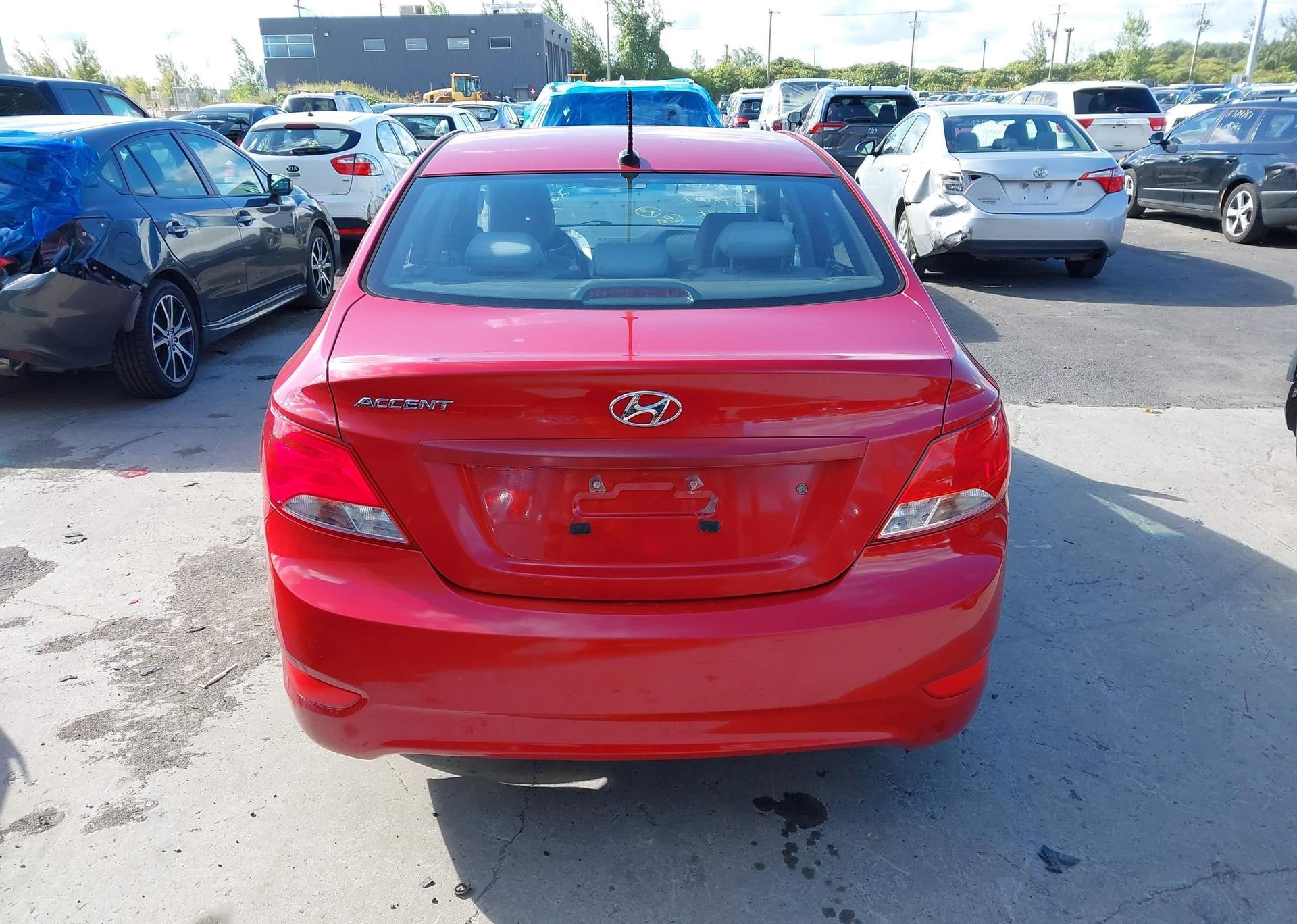 2016 HYUNDAI ACCENT SE