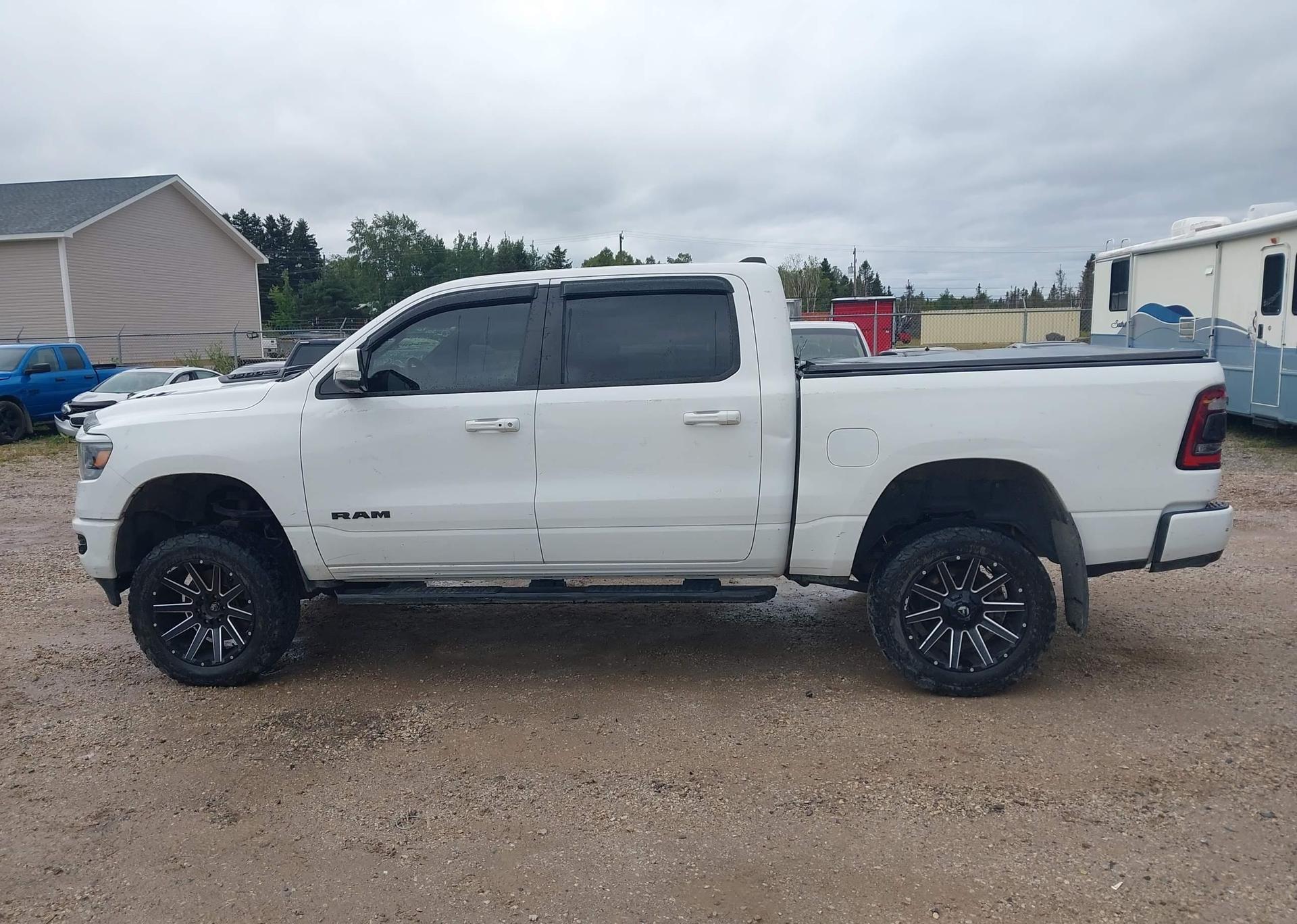 2022 RAM 1500 SPORT