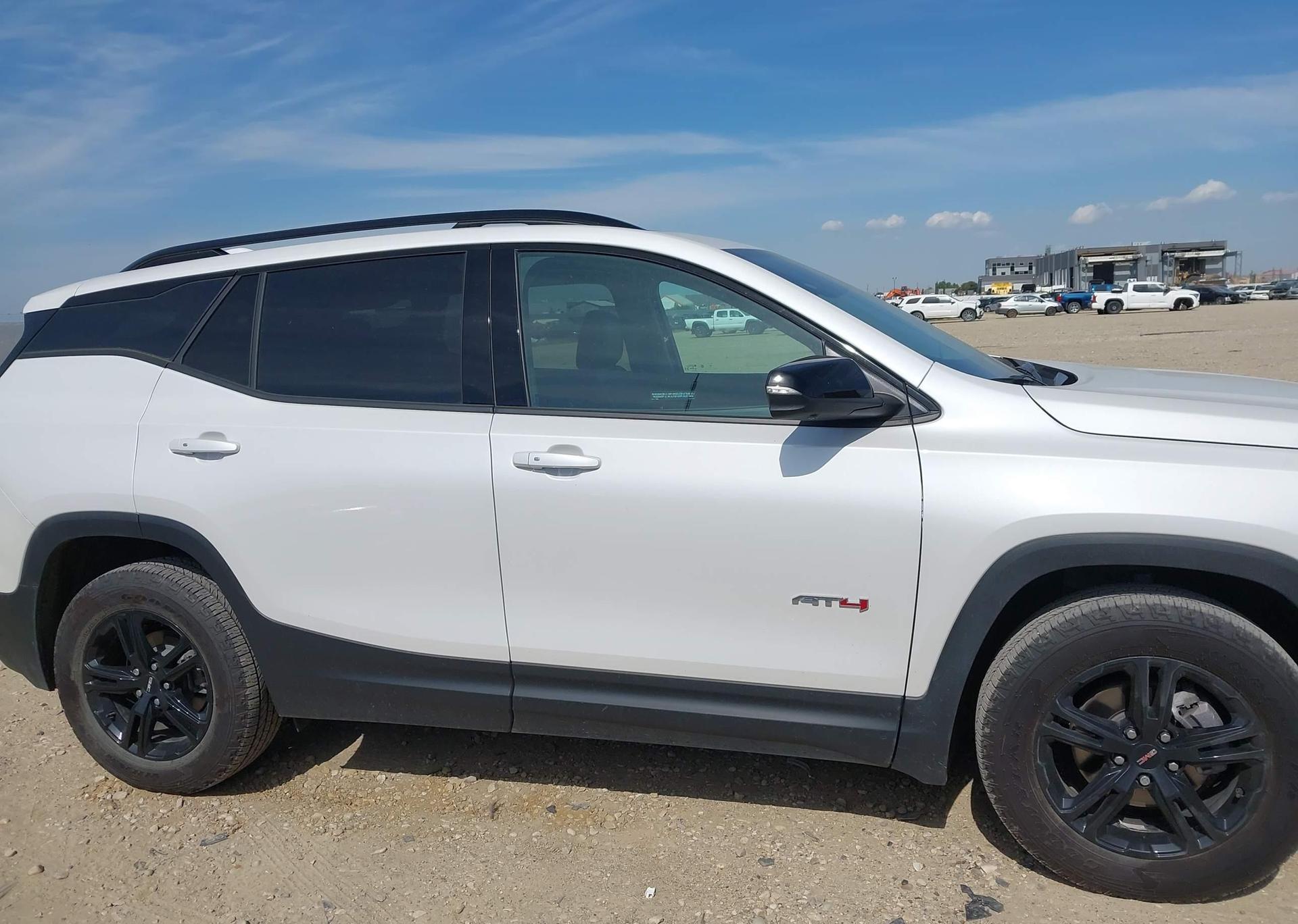 2024 GMC TERRAIN AT4
