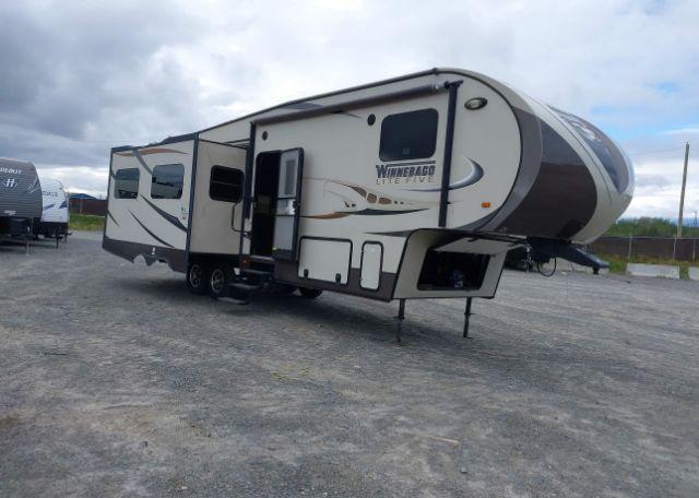 2014 WINNEBAGO MINNIE PLUS 5TH WHEEL TRAILER