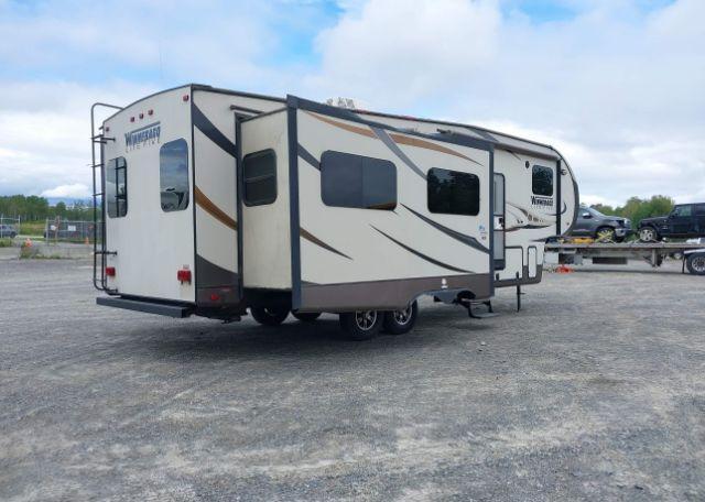 2014 WINNEBAGO MINNIE PLUS 5TH WHEEL TRAILER