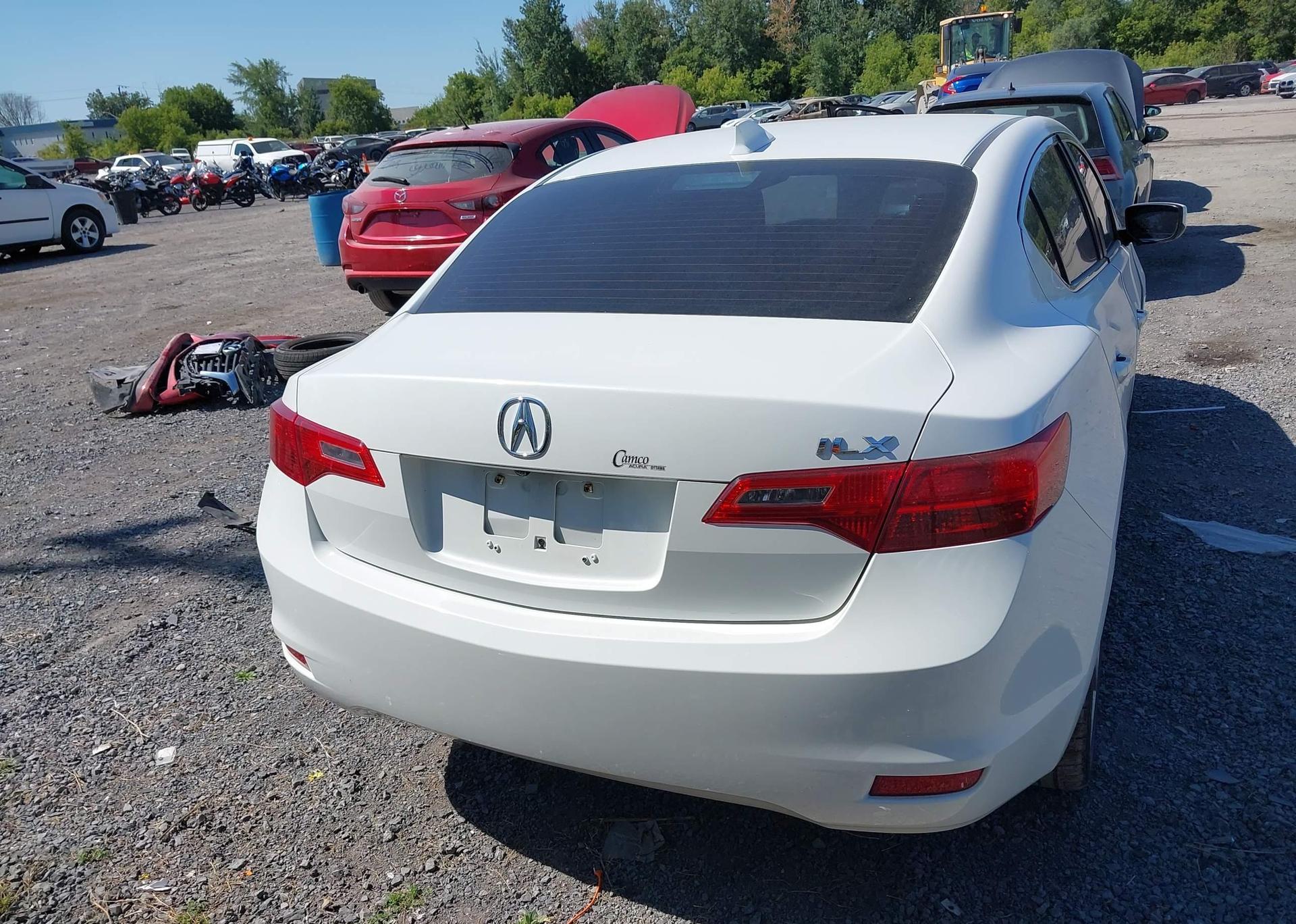 2013 ACURA ILX 24 PREMIUM