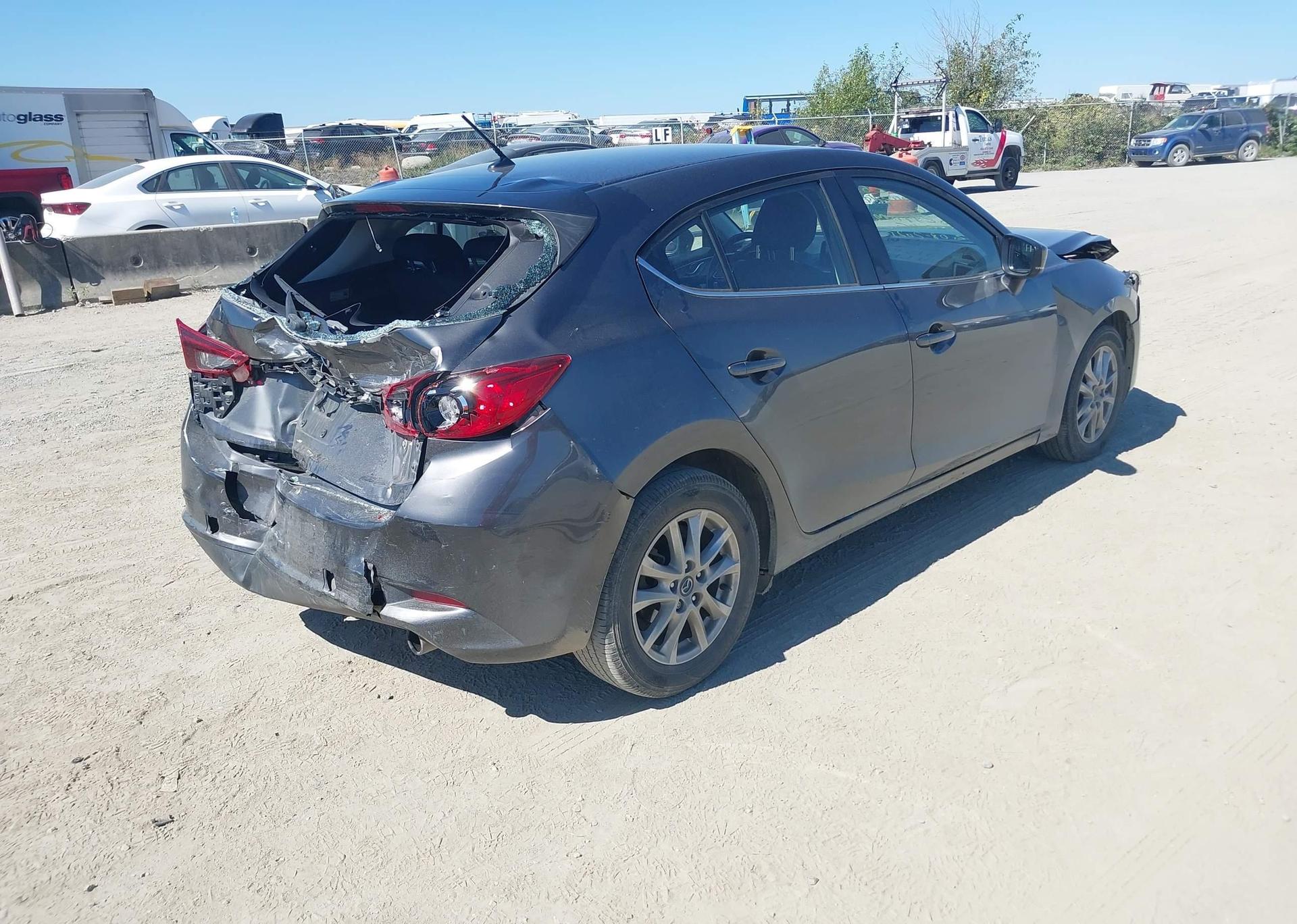 2018 MAZDA 3 TOURING