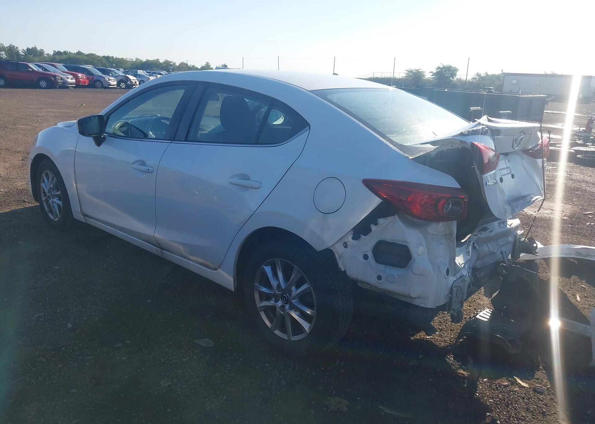 2014 MAZDA MAZDA3 GS-SKY