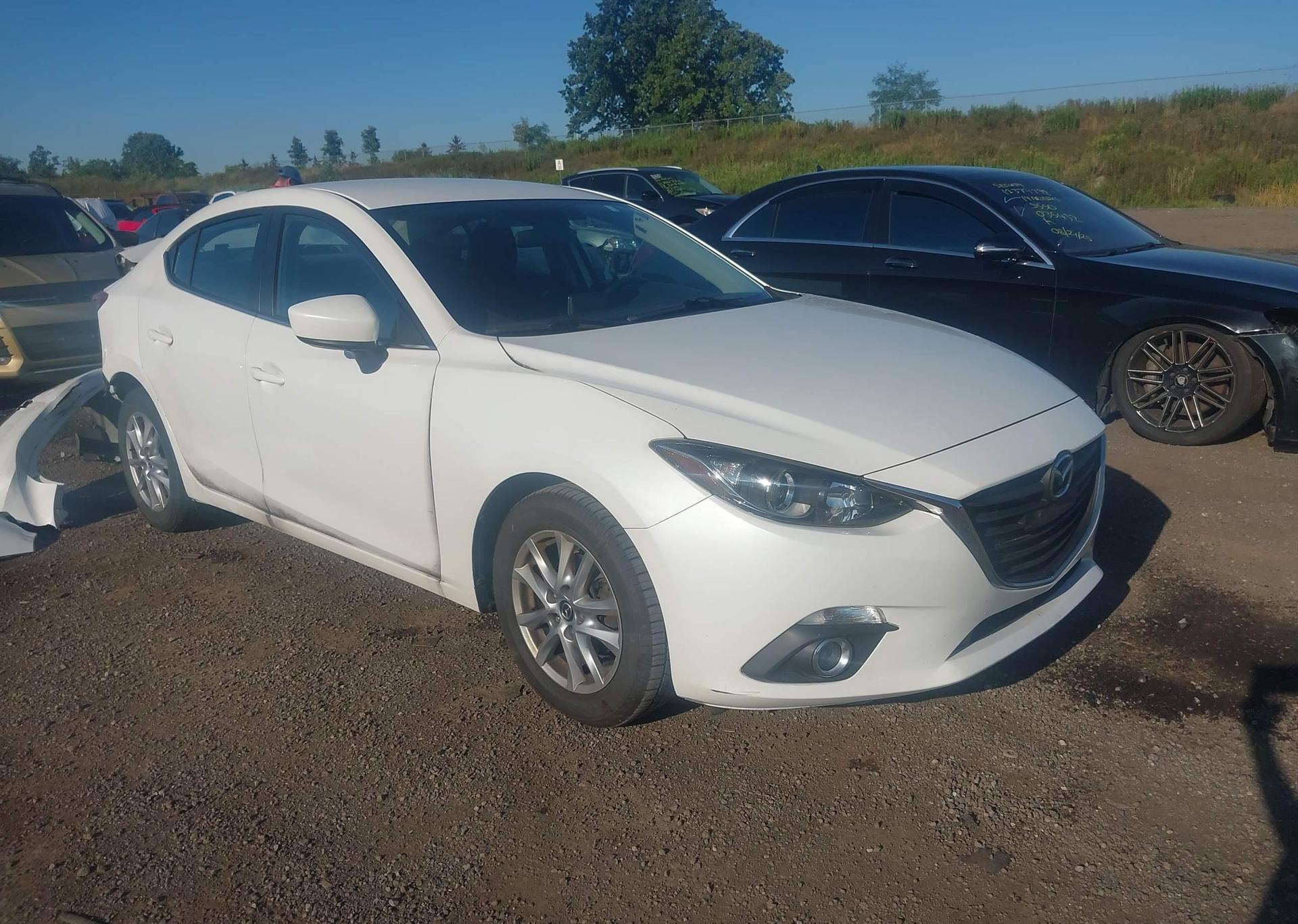 2014 MAZDA MAZDA3 GS-SKY