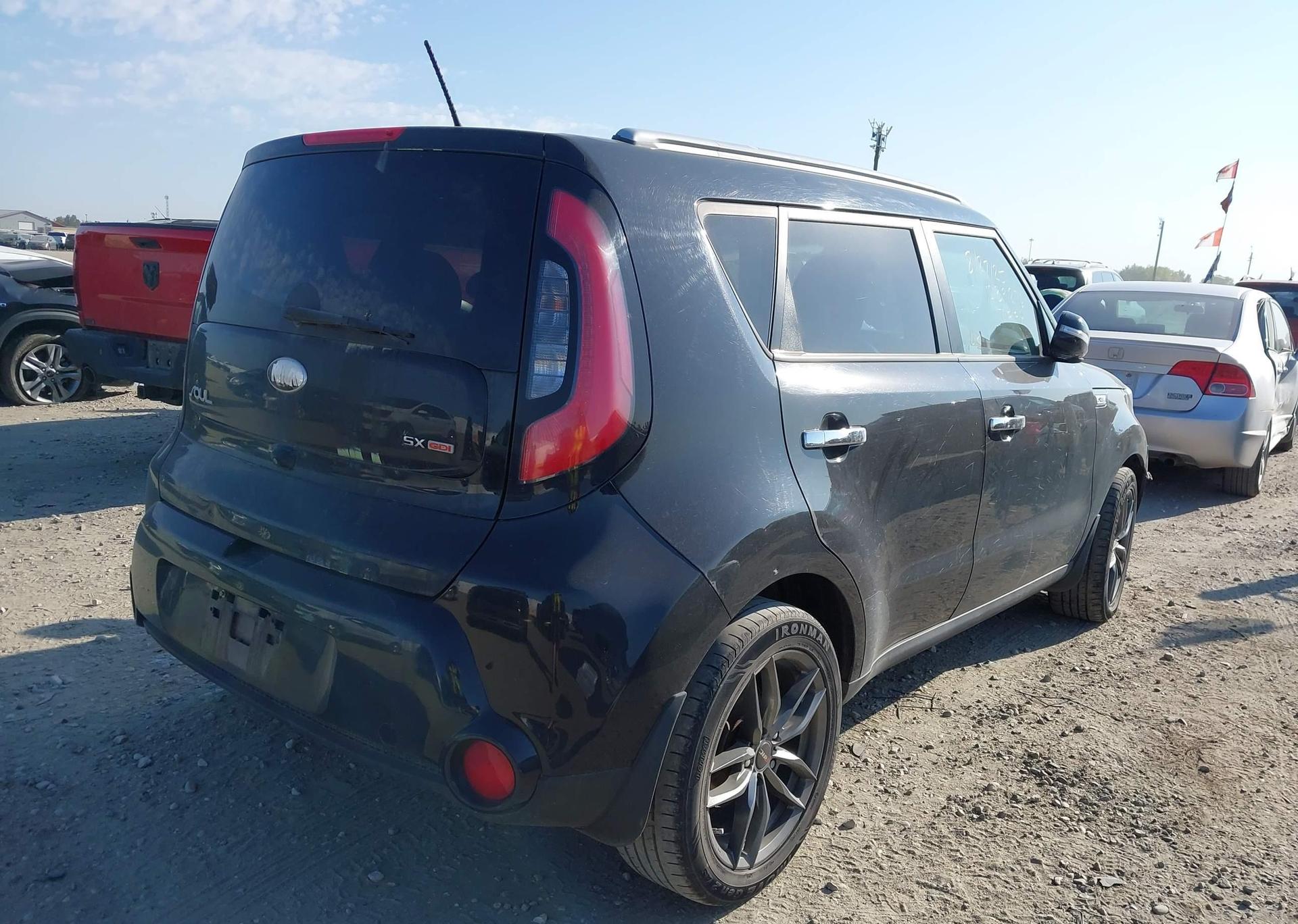2014 KIA SOUL !