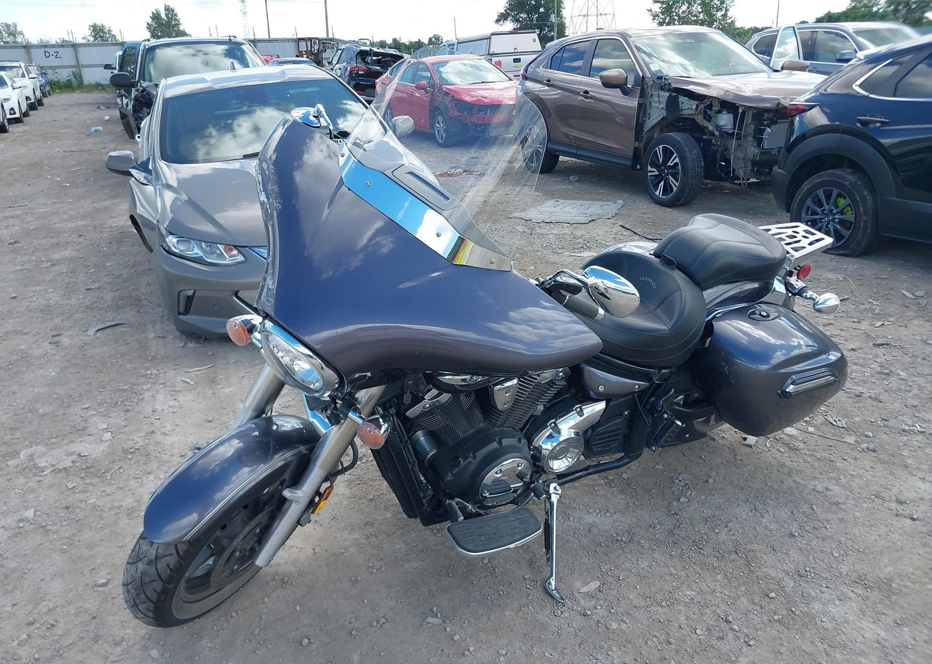 2014 YAMAHA XVS1300 CT