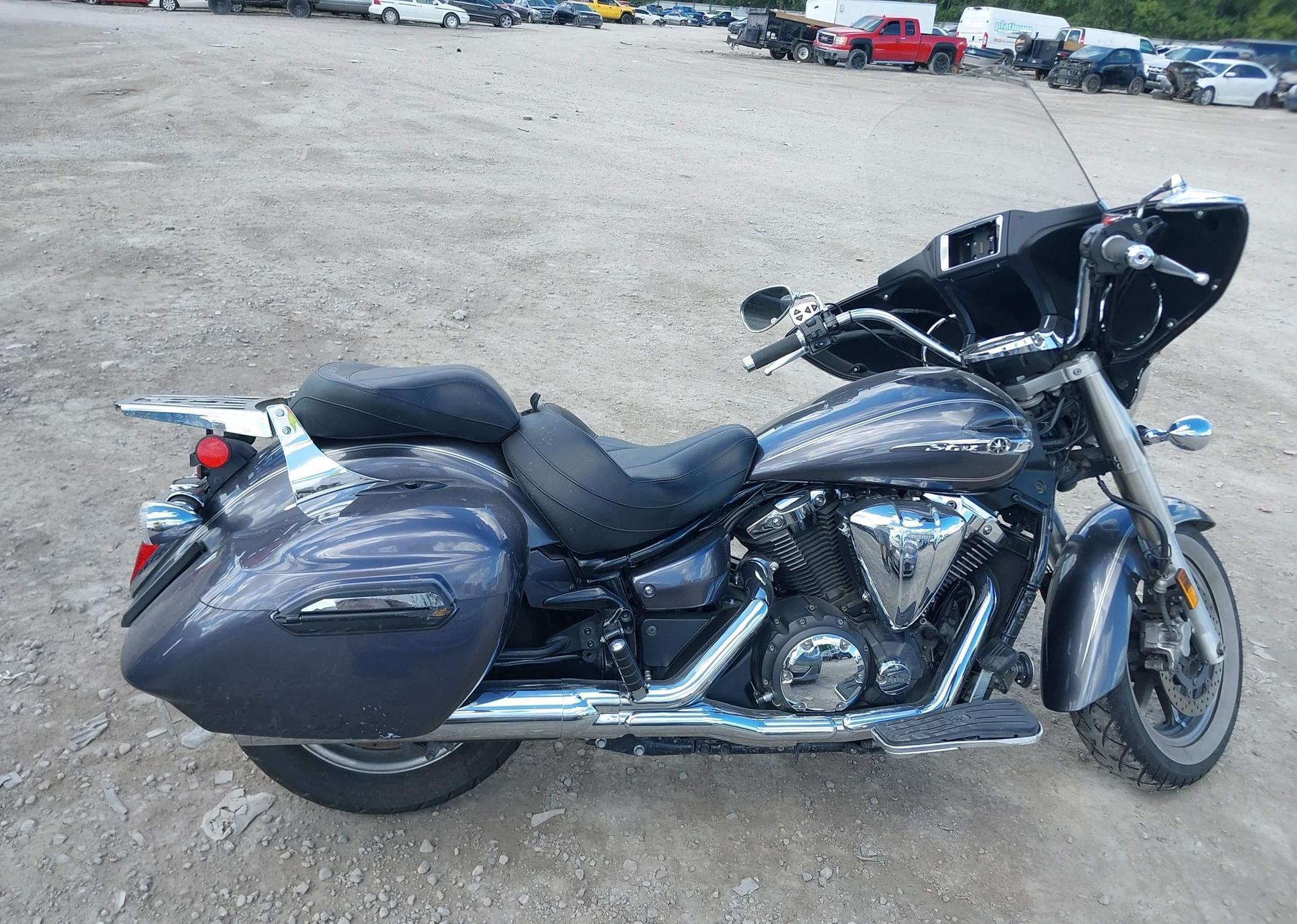 2014 YAMAHA XVS1300 CT