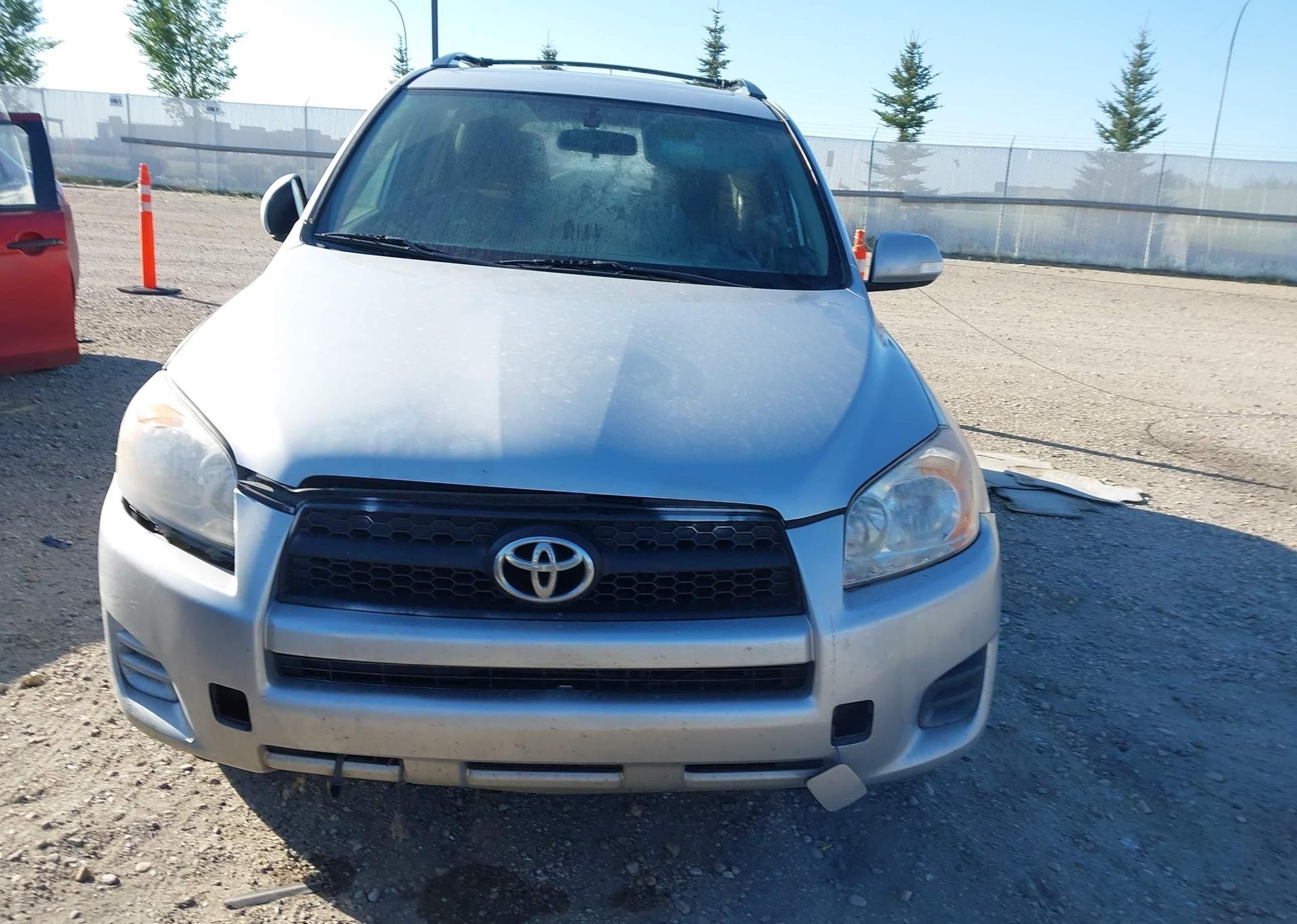 2011 TOYOTA RAV4