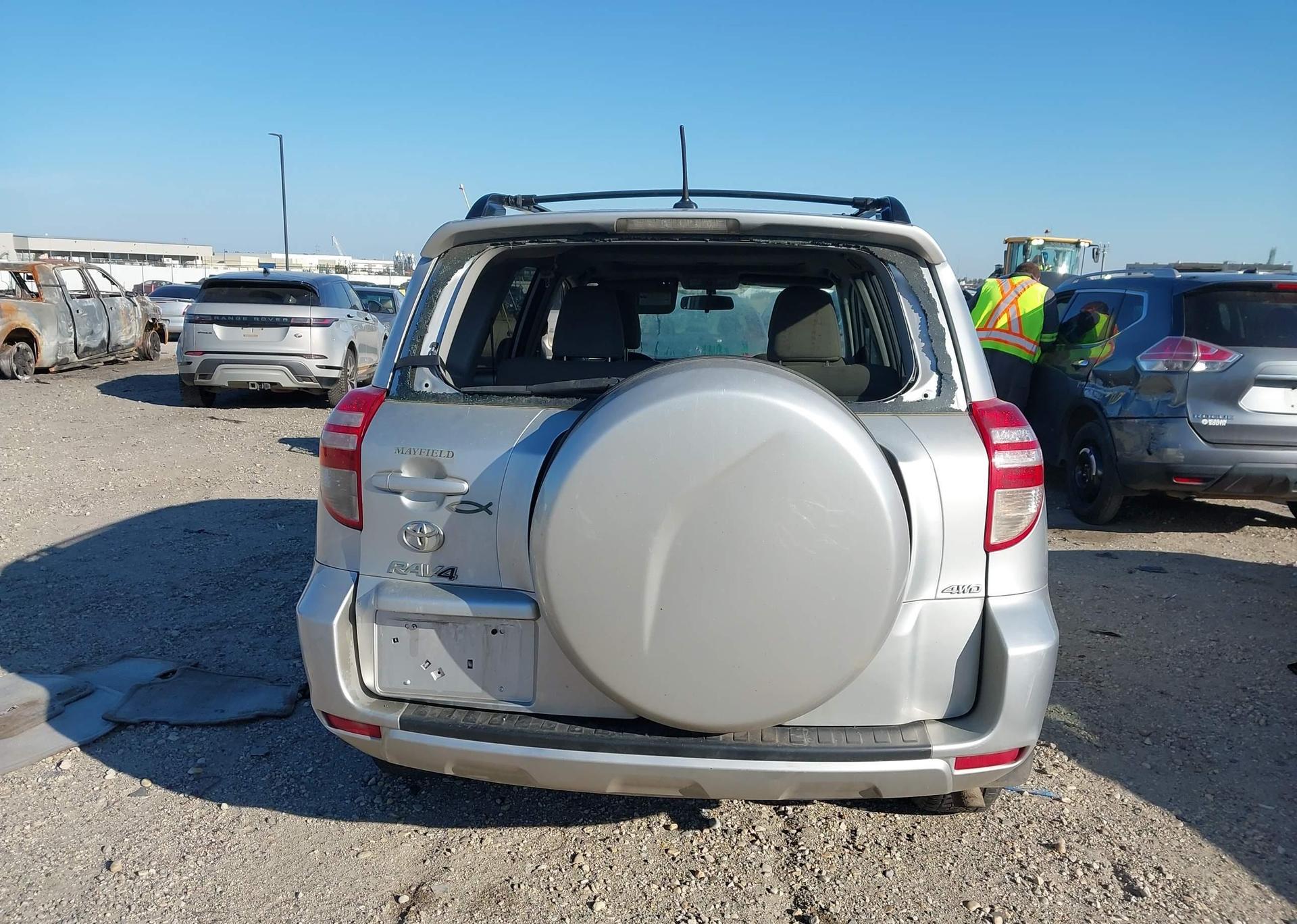 2011 TOYOTA RAV4