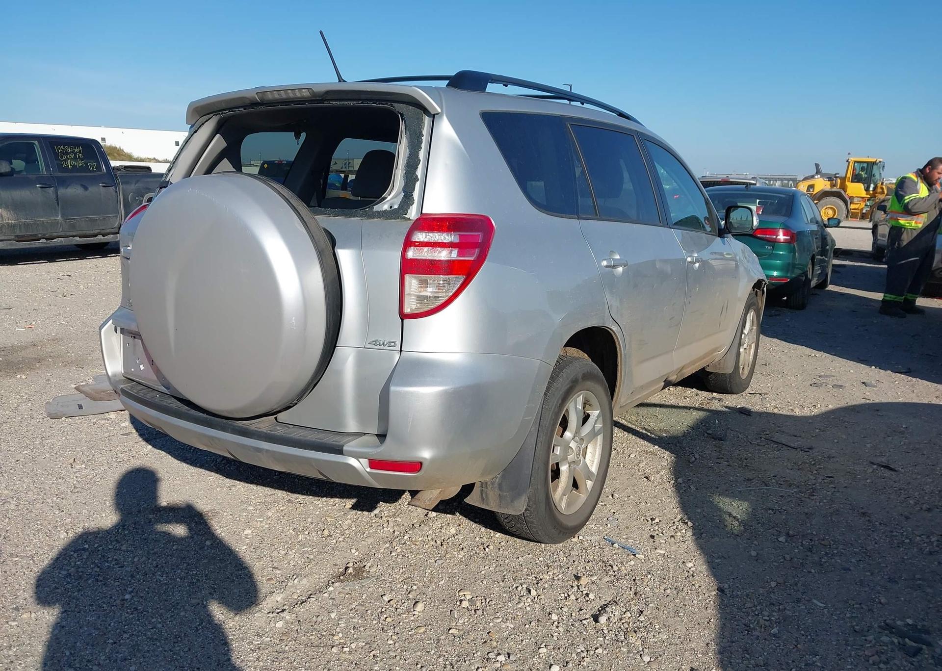 2011 TOYOTA RAV4