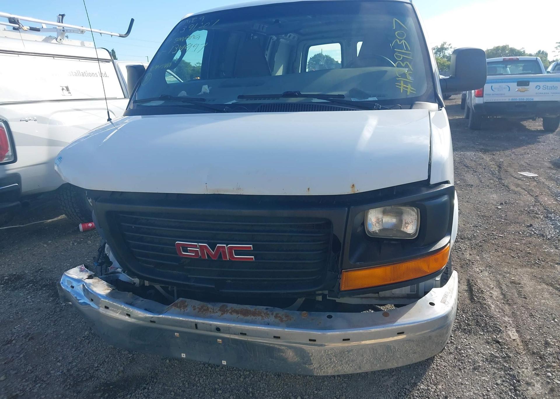 2017 GMC SAVANA G2500