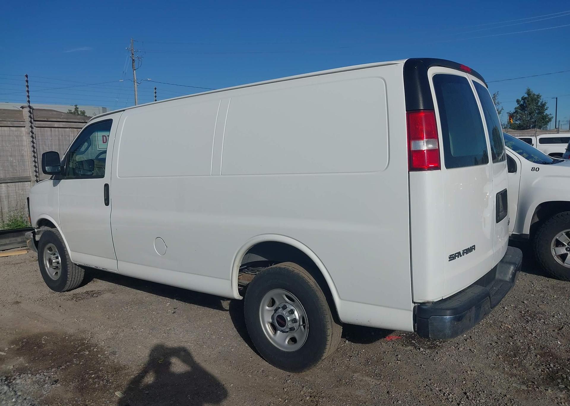 2017 GMC SAVANA G2500